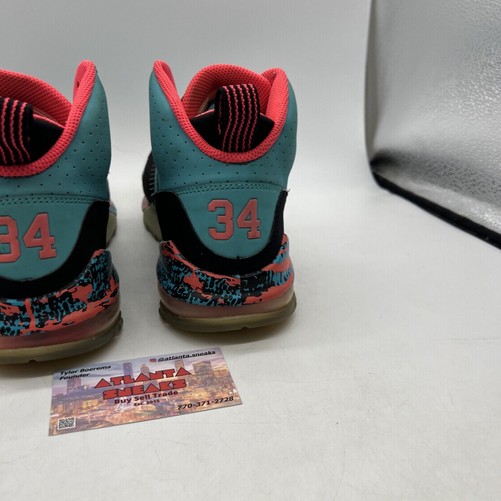 Size 10.5 - Nike Air Max Bo Jax PRM Hyper Jade Pink Black Aqua (654479-300)