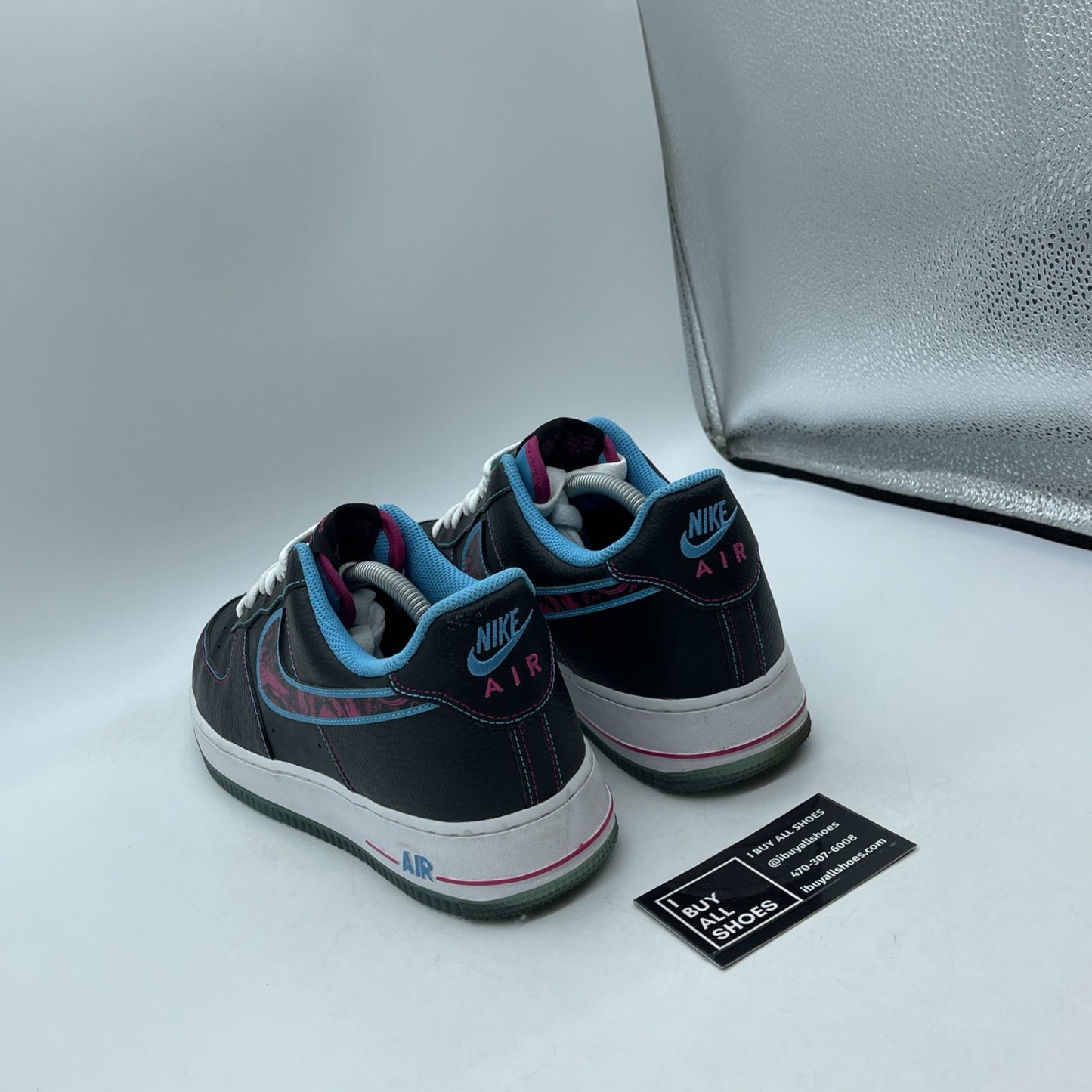 Size 10 - Nike Air Force 1 '07 LV8 Miami Nights Black Leather (DD9183-001)