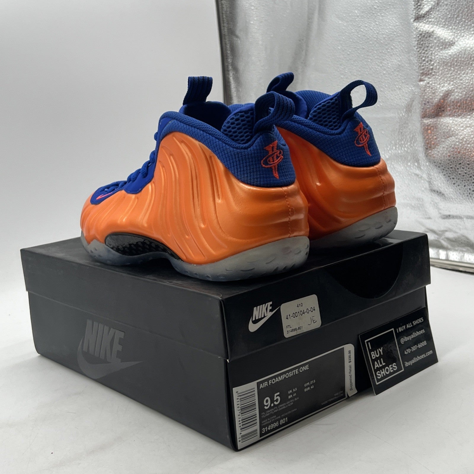 Size 9.5 - Nike Air Foamposite One Knicks (314996-801)