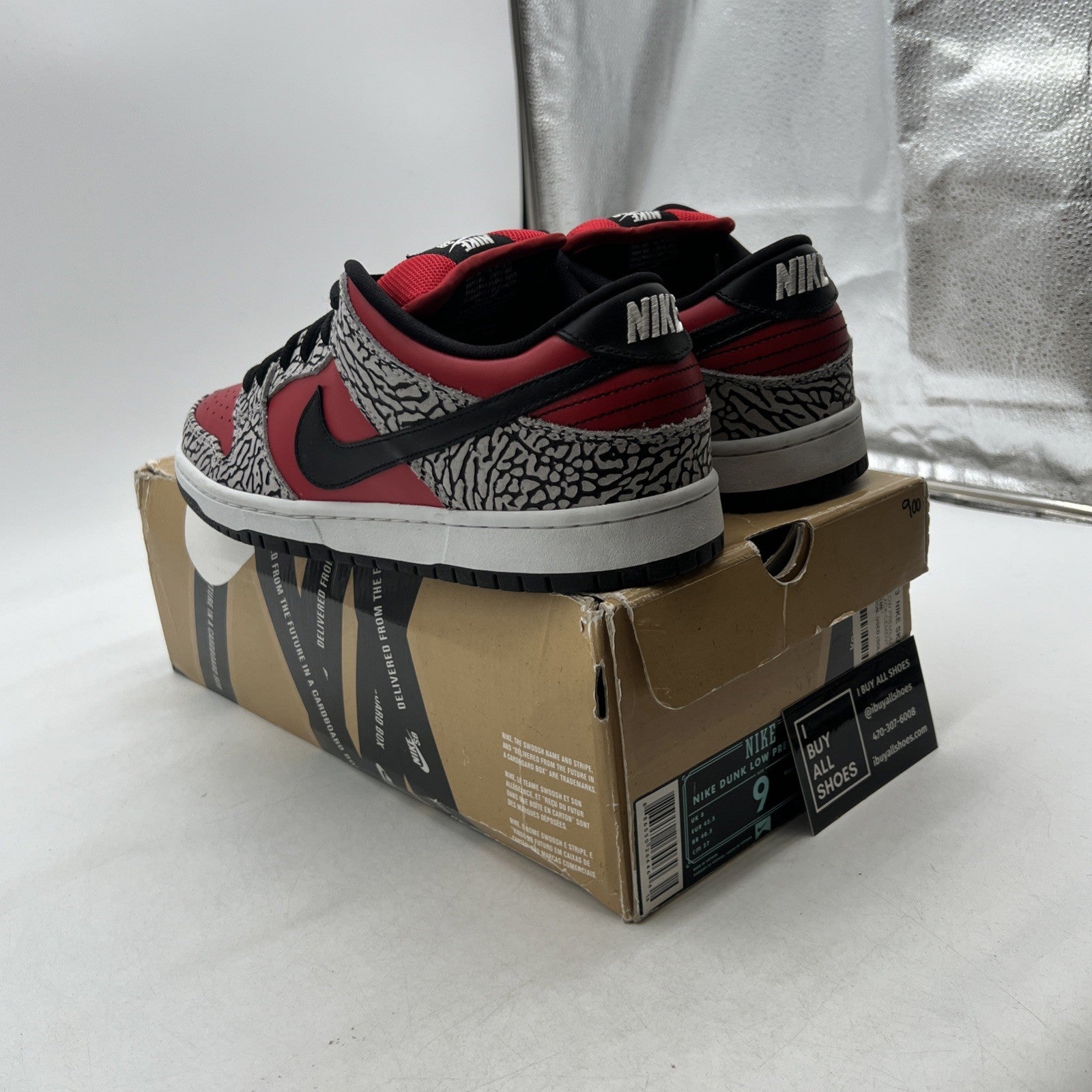 Size 9 - Nike Supreme x Dunk Premium SB Low Red Cement (313170-600)