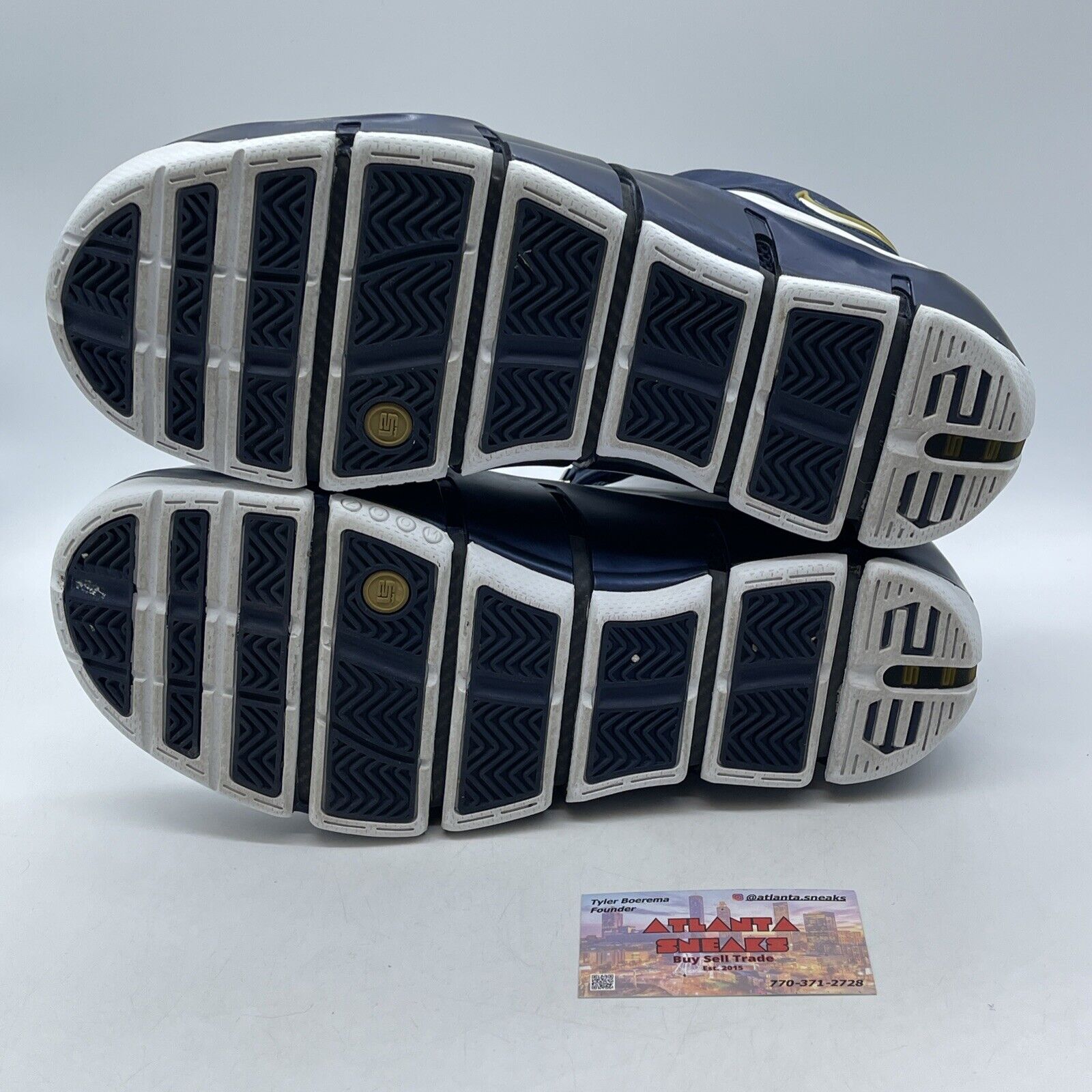 Size 12 - Nike Zoom LeBron 4 West Coast Blue White Suede Leather (314647-111)