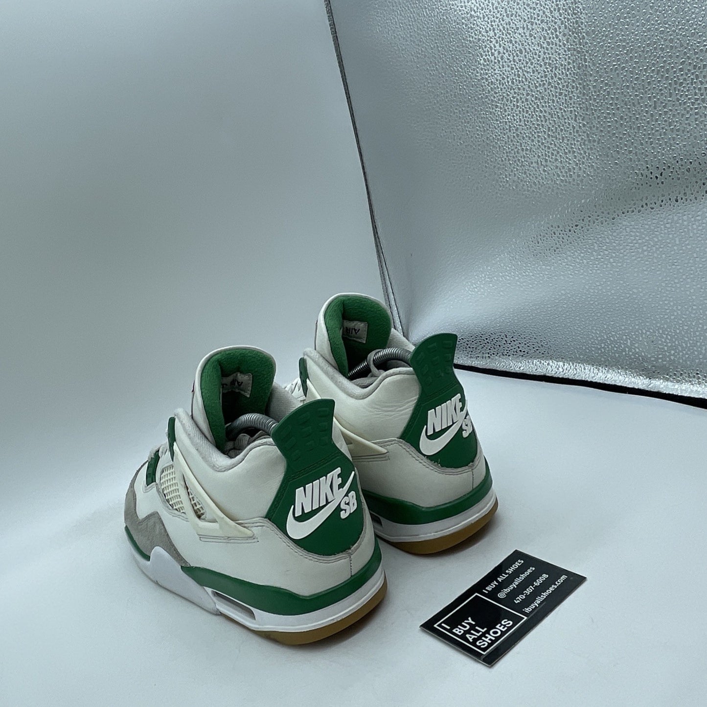 Size 8 - Jordan 4 Retro SP x Nike SB Mid Pine Green Grey White (DR5415-103)