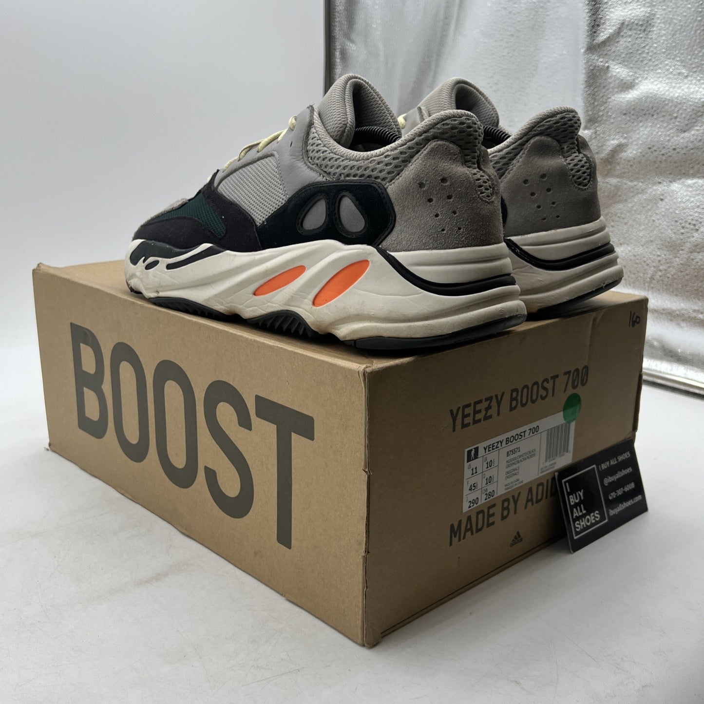 Size 11 - adidas Yeezy Boost 700 Low Wave Runner (B75571)