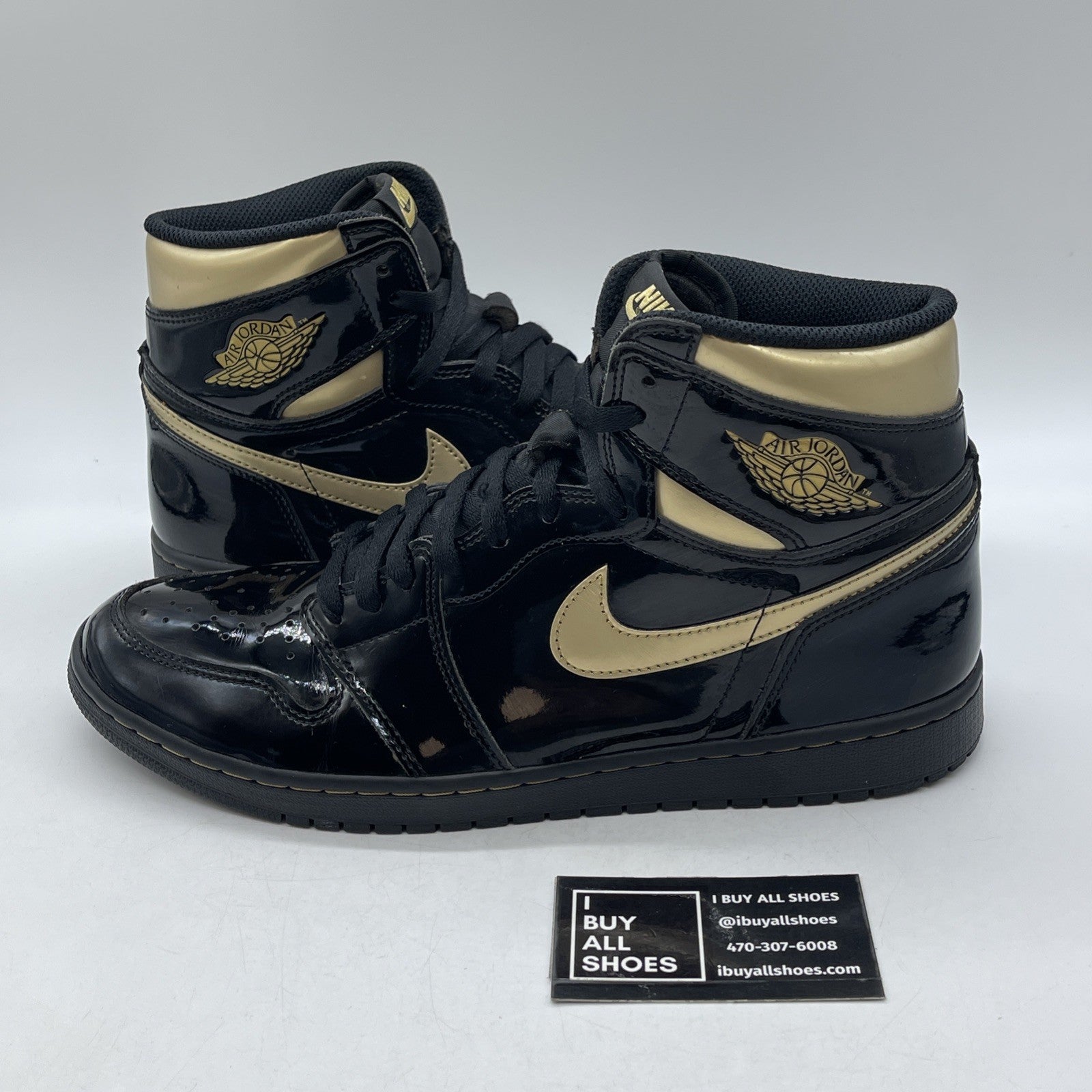 Size 11.5 - Jordan 1 Black Metallic Gold Leather (555088-032)