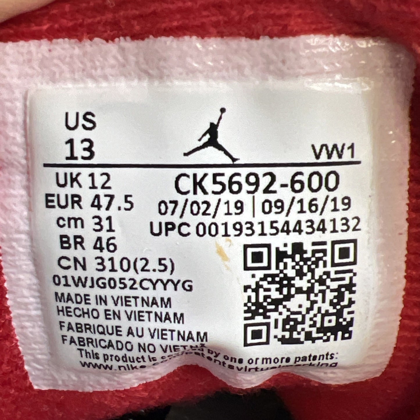 Size 13 - Air Jordan 3 Retro SE Mid Unite (CK5692-600)