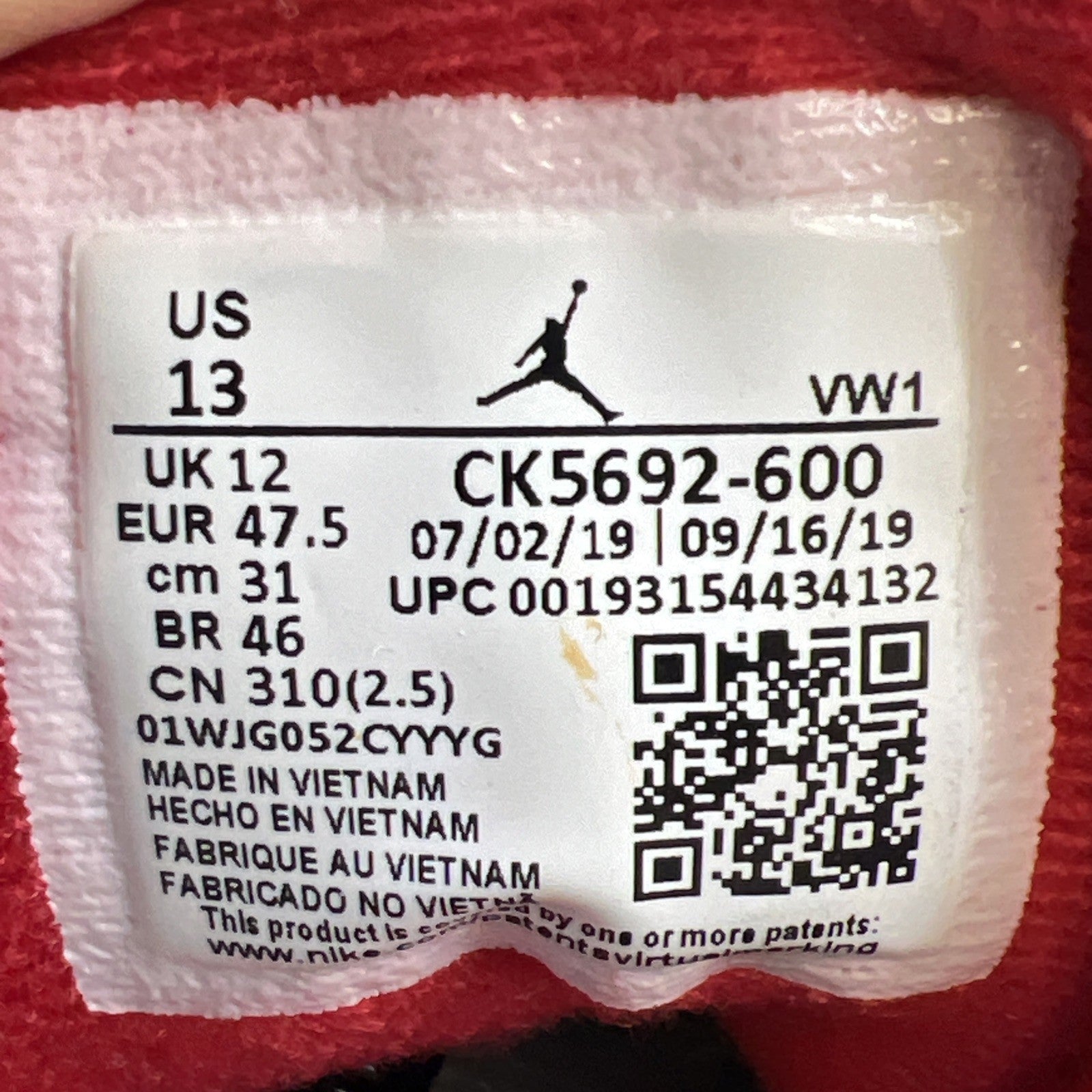Size 13 - Air Jordan 3 Retro SE Mid Unite (CK5692-600)