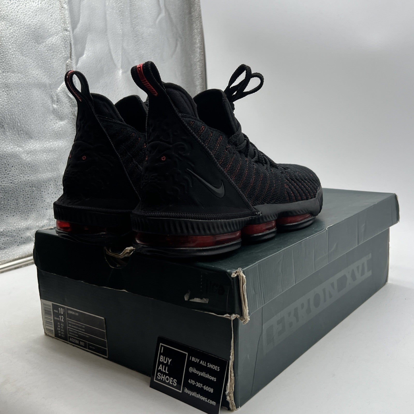 Size 10.5 - Nike LeBron 16 Fresh Bred (AO2588-002)