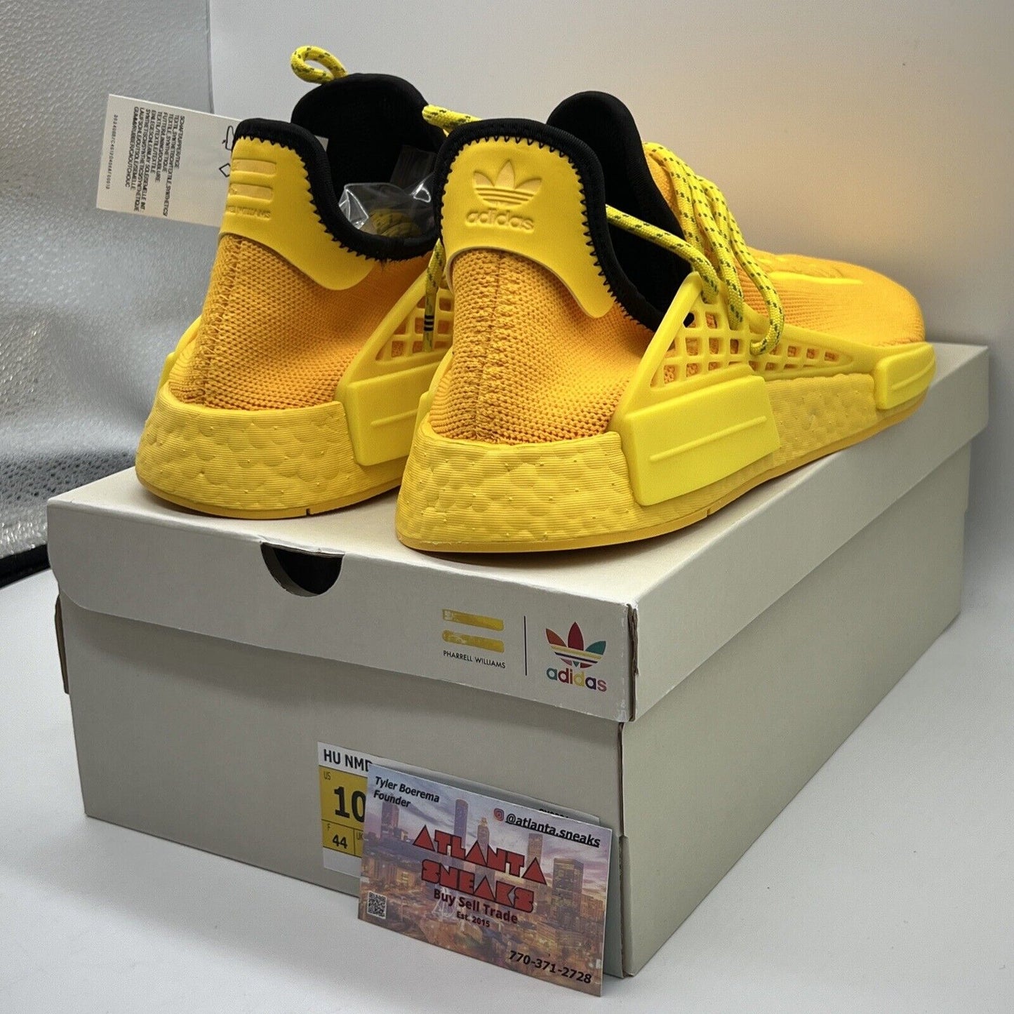 Adidas Originals Men's Pharrell Human Race Yellow Sneakers Size 10 us GY0091 New