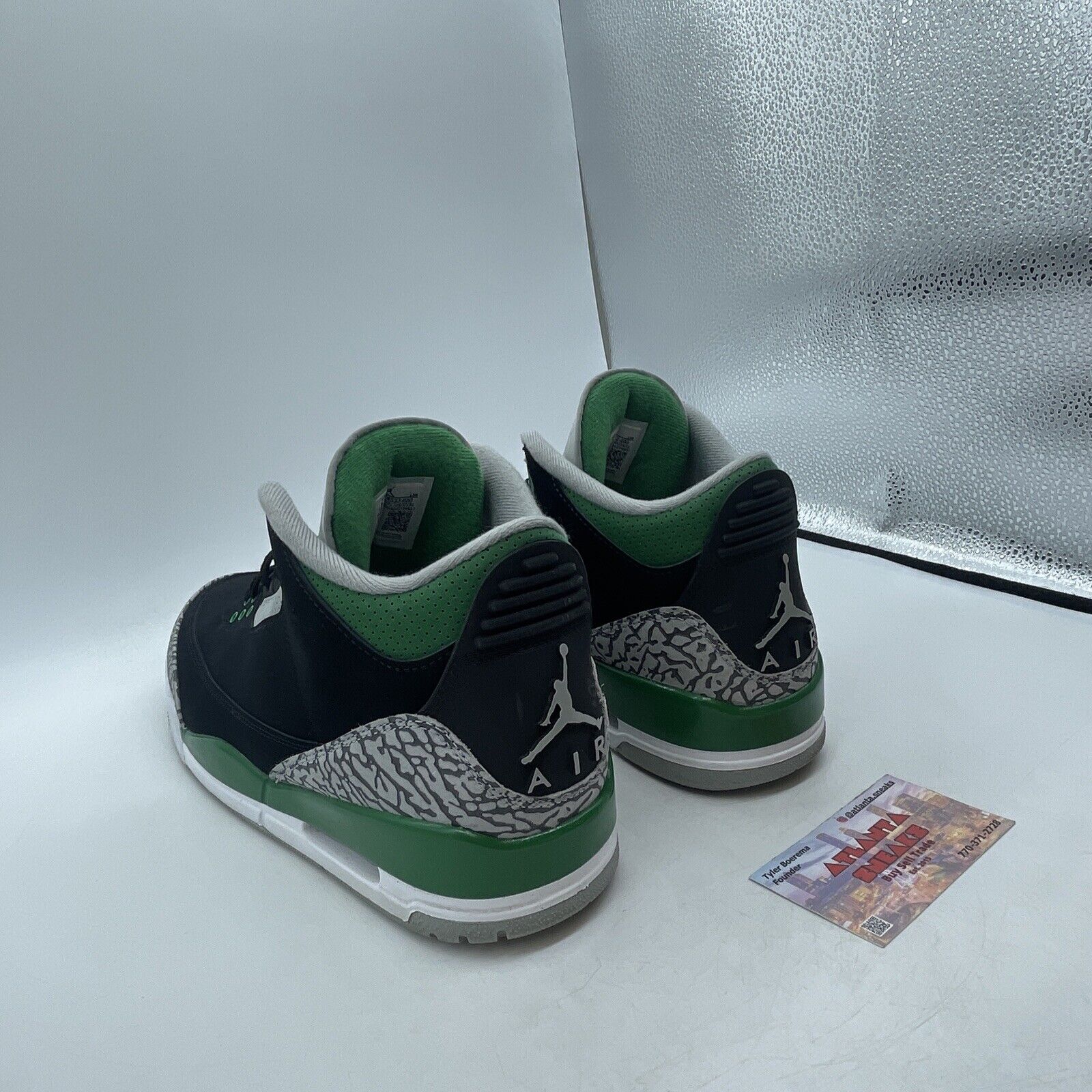 Size 9.5 - Jordan 3 Retro Mid Pine Green Black Green Grey Black (CT8532-030)