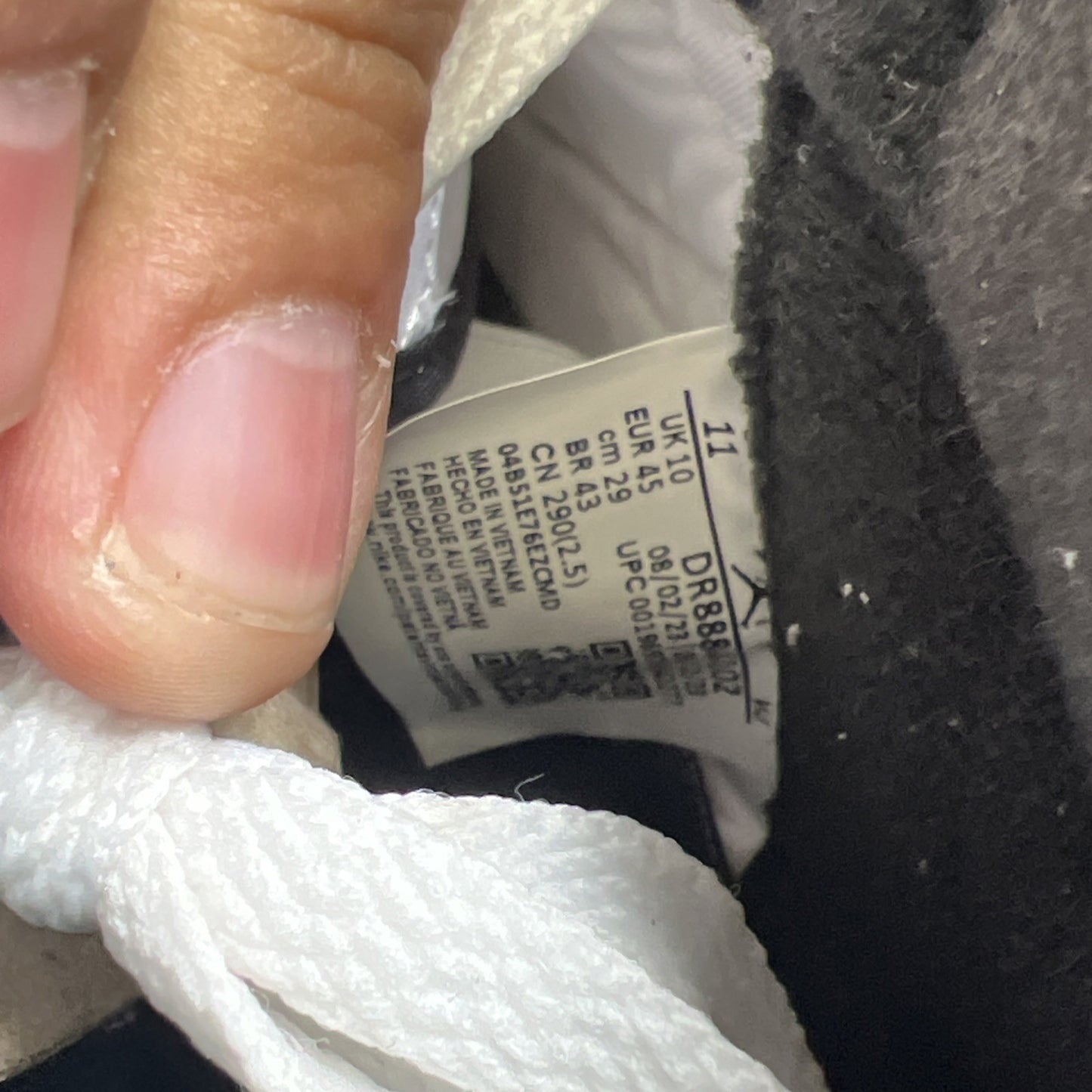 Size 11 - Air Jordan 2 Retro Python (DR8884-102)
