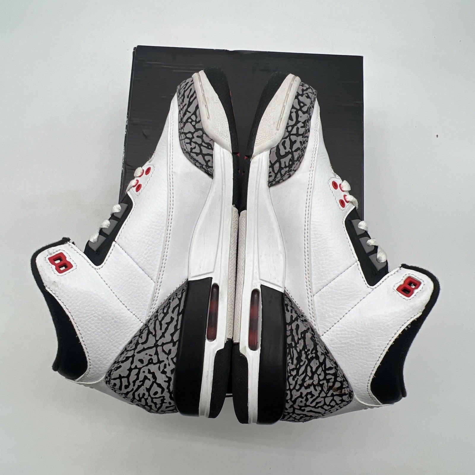 Size 6.5Y - Air Jordan 3 Retro BG Infrared 23 Boy’s (398614-123)