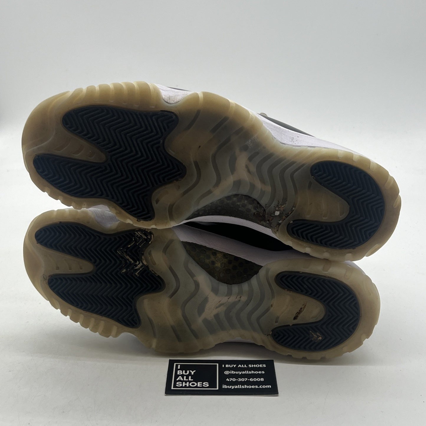 Size 10.5 - Air Jordan 11 Retro Mid Gratitude / Defining Moments (CT8012-170)