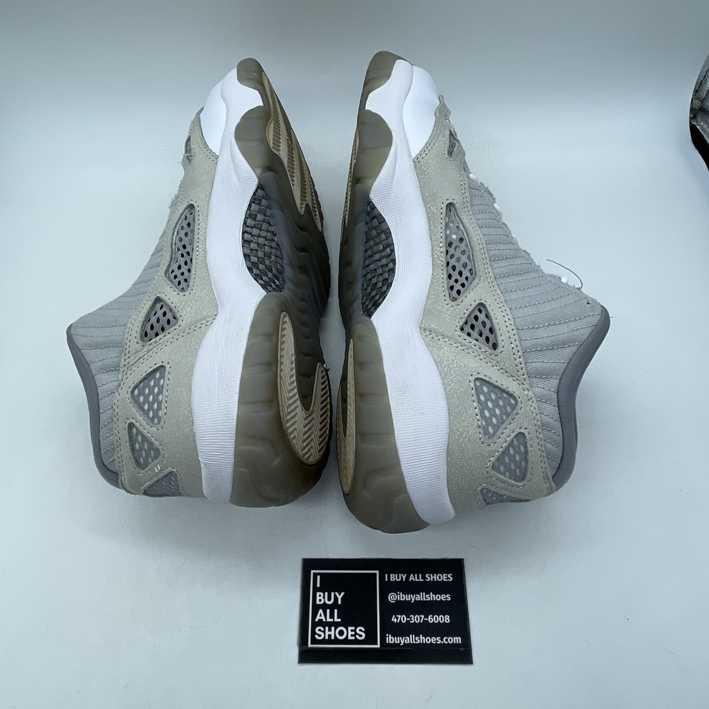 Size 10.5 - Air Jordan 11 Retro IE Low Light Orewood Brown (919712-102)
