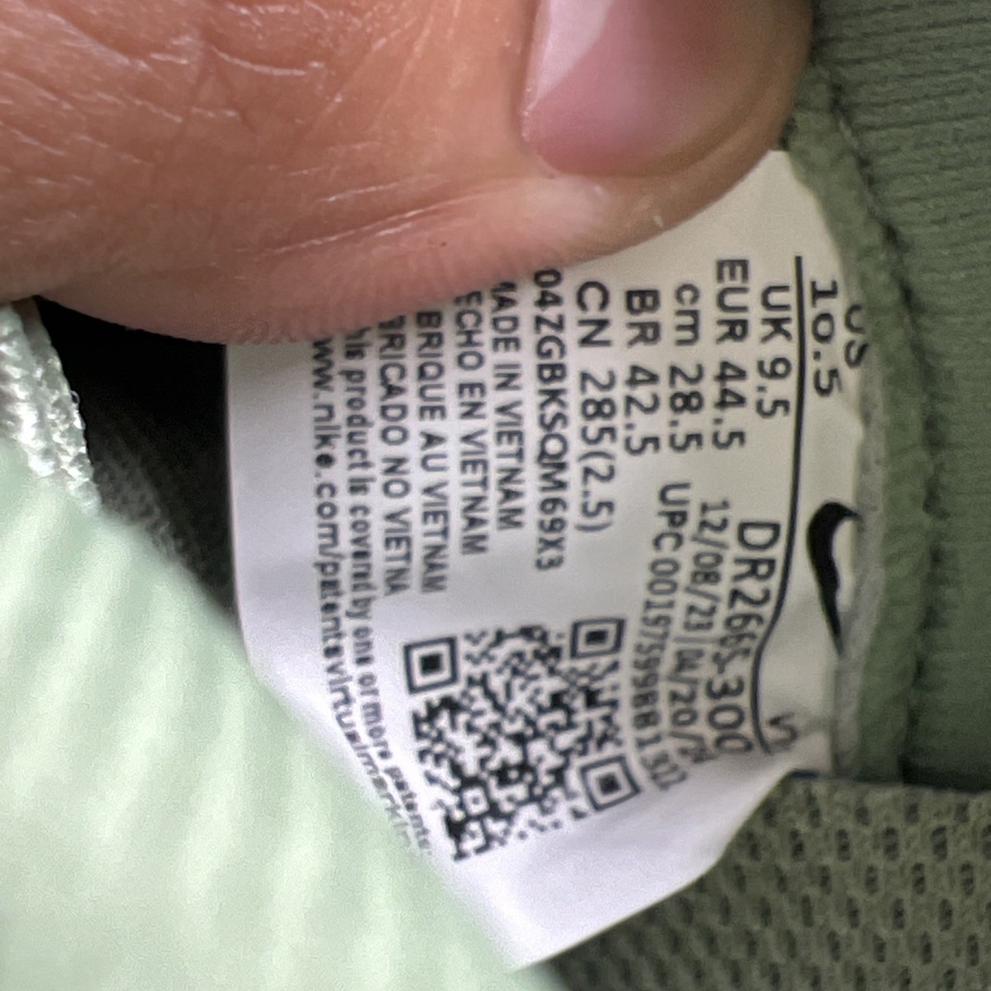 Size 10.5 - Nike ReactX Infinity Run 4 Oil Green (DR2665-300)