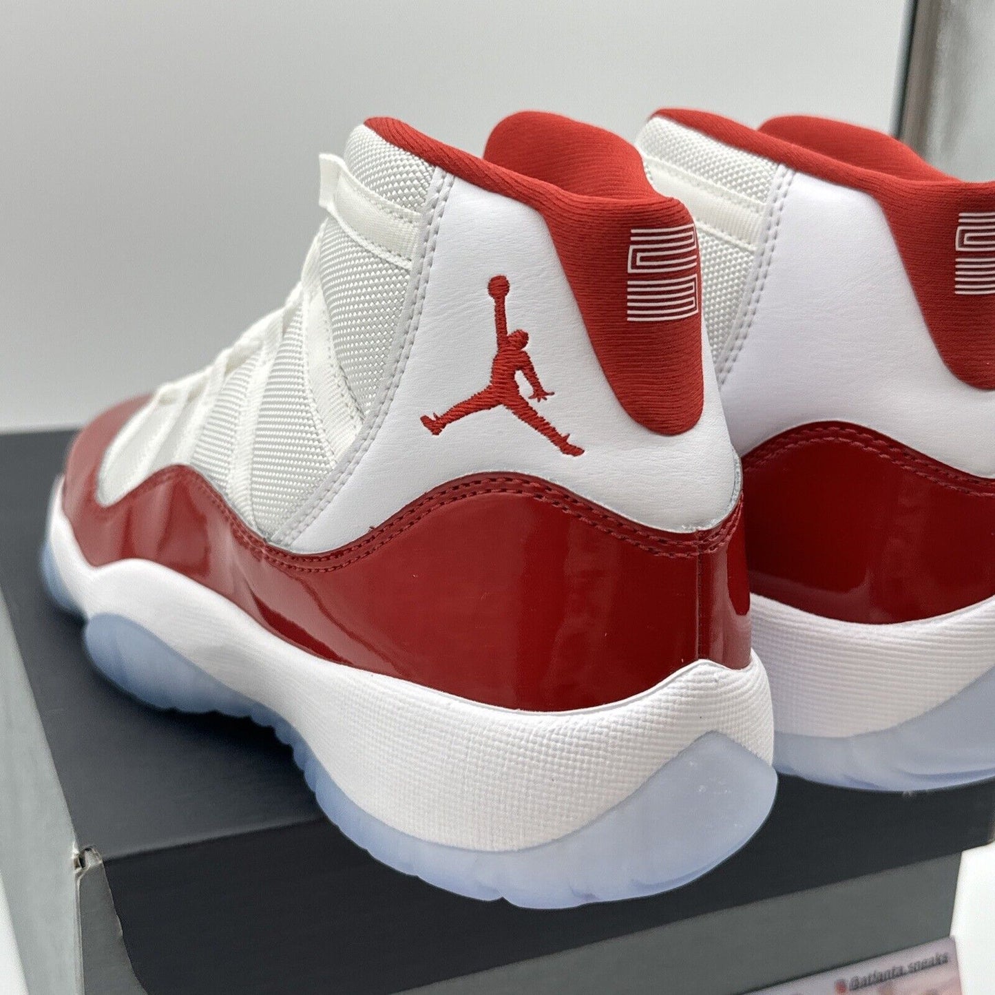 BRAND NEW NIKE AIR JORDAN 11 RETRO GS VARSITY RED CHERRY 6.5Y/8W 378038-116🔒🔴