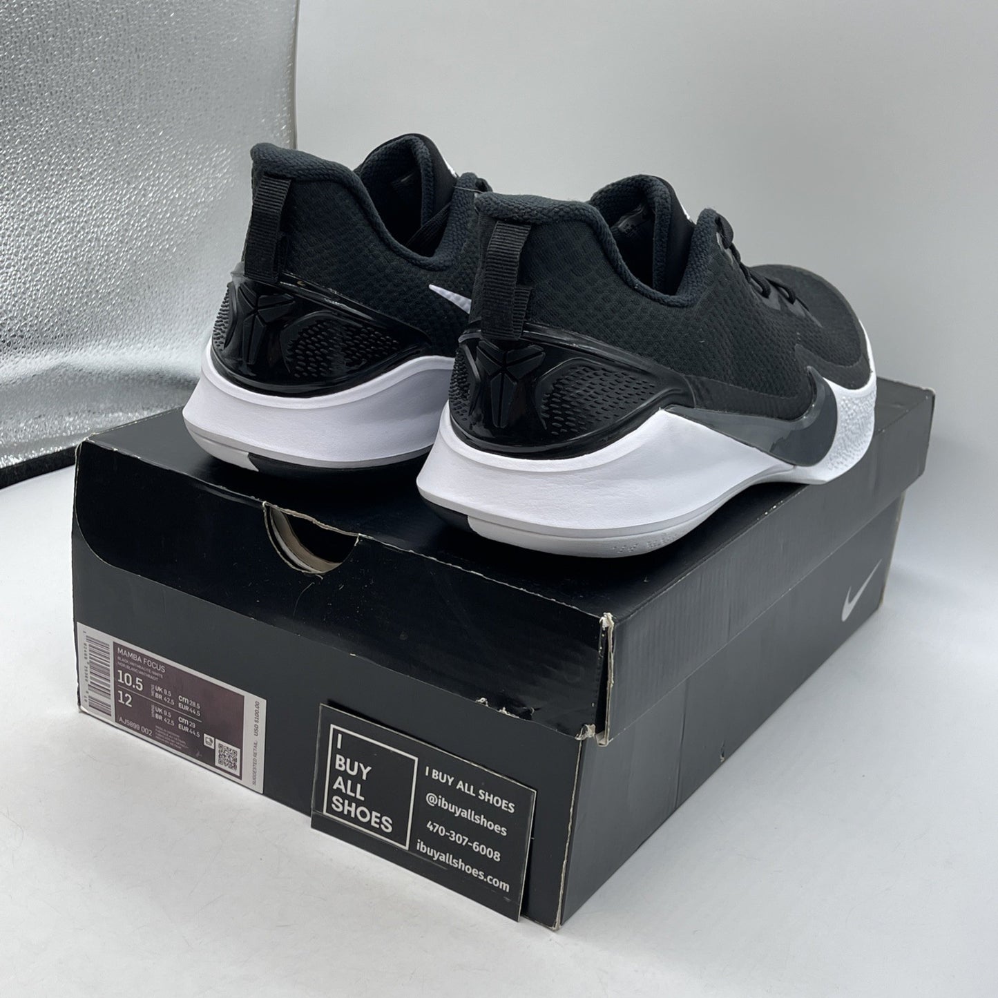 Size 10.5 - Nike Mamba Focus Black White Leather Suede (AJ5899-002)