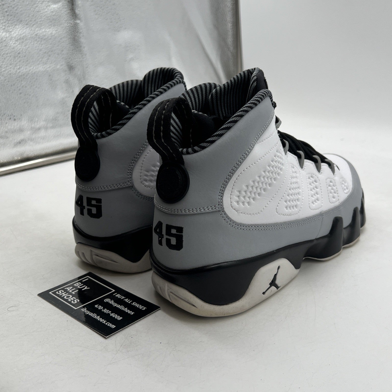 Size 9.5 - Air Jordan 9 Retro Barons (302370-106)