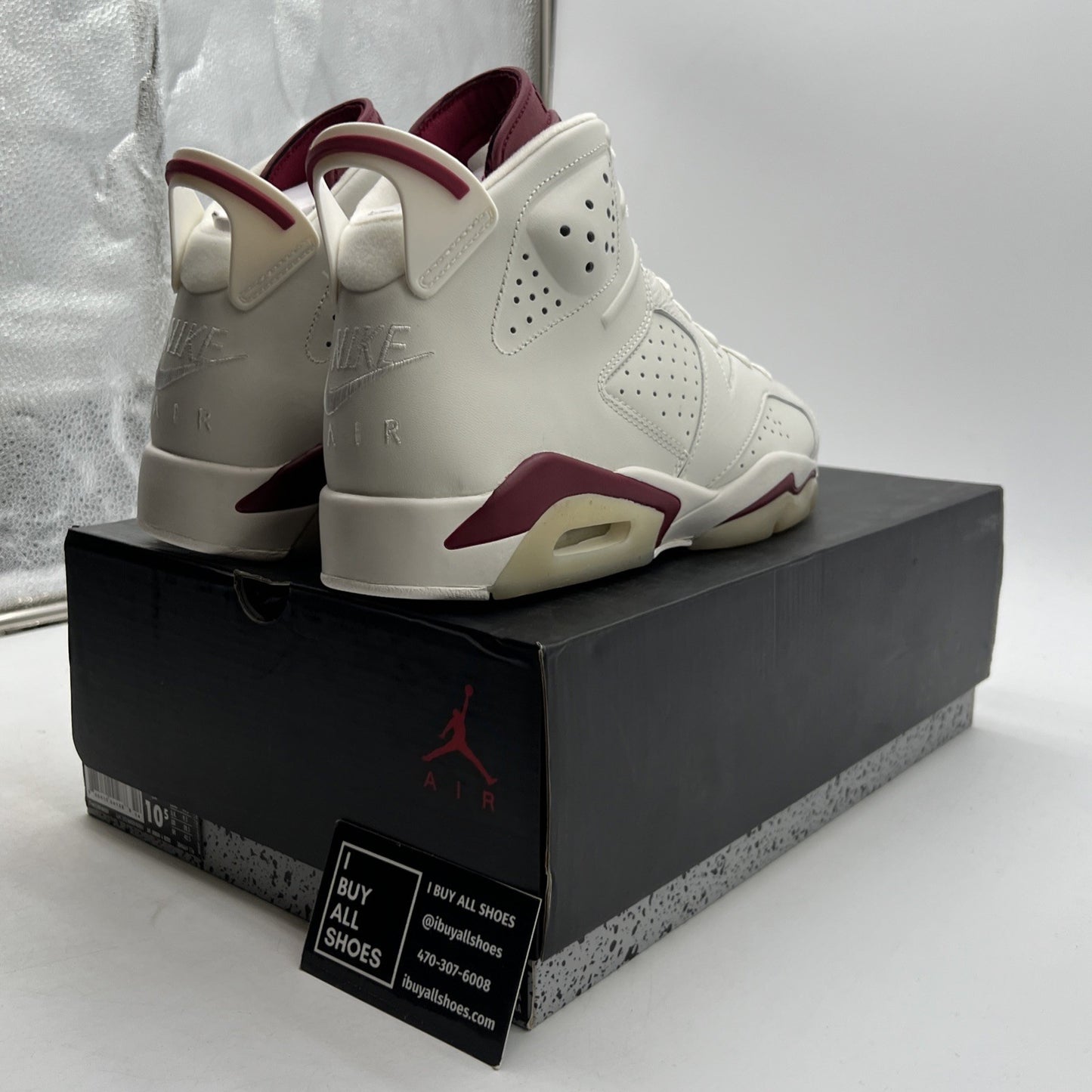 Size 10.5 - Air Jordan 6 Retro 2015 Maroon (384664-116)