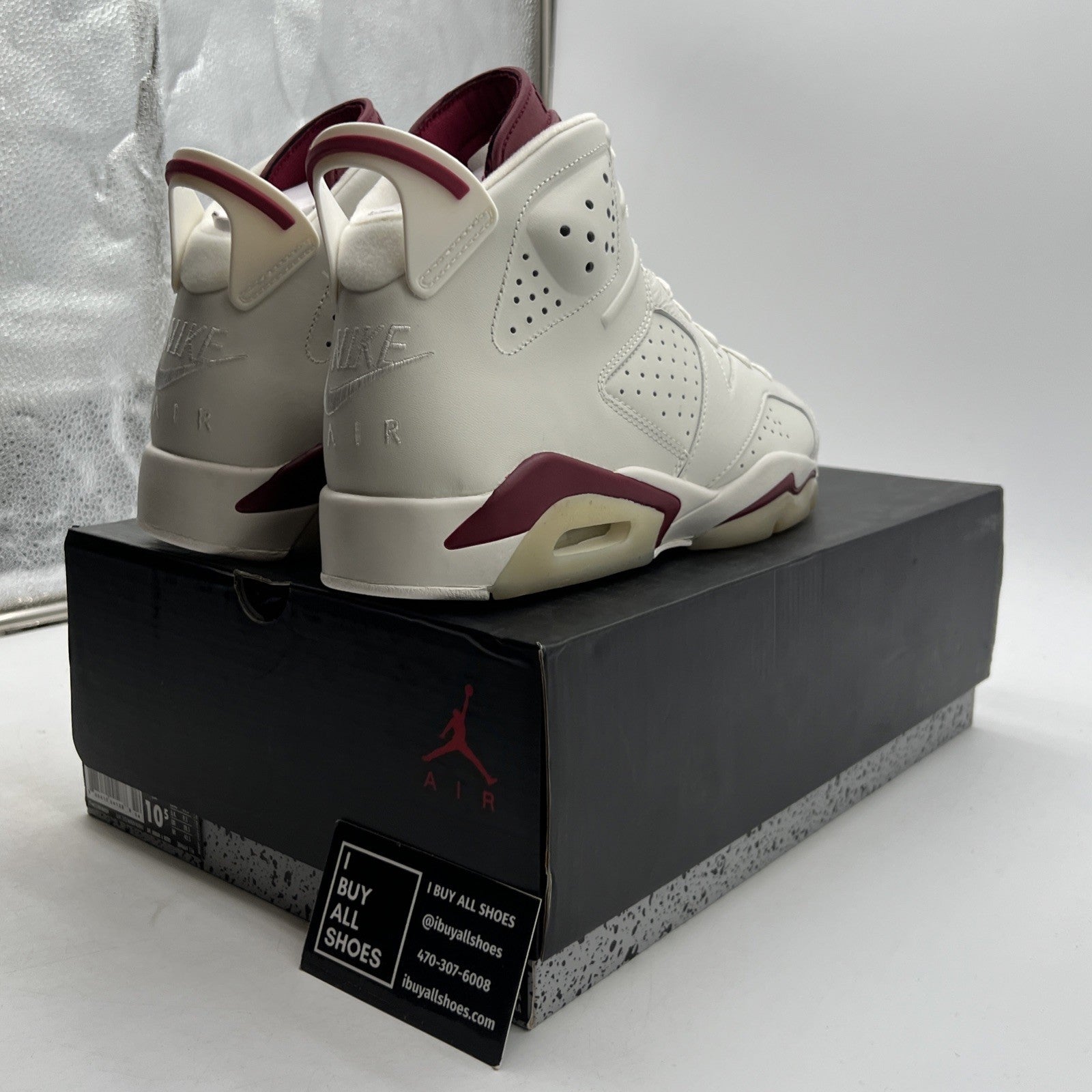 Size 10.5 - Air Jordan 6 Retro 2015 Maroon (384664-116)