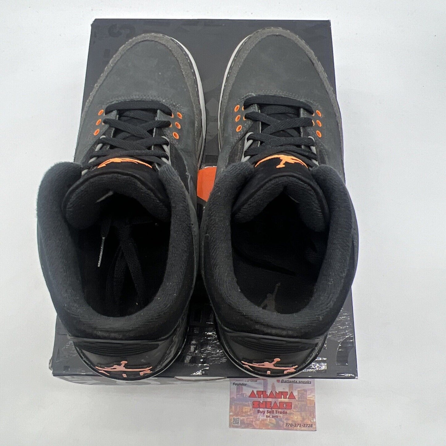 Size 9.5 - Jordan 3 Retro 2023 Mid Fear Grey Orange (CT8532-080)