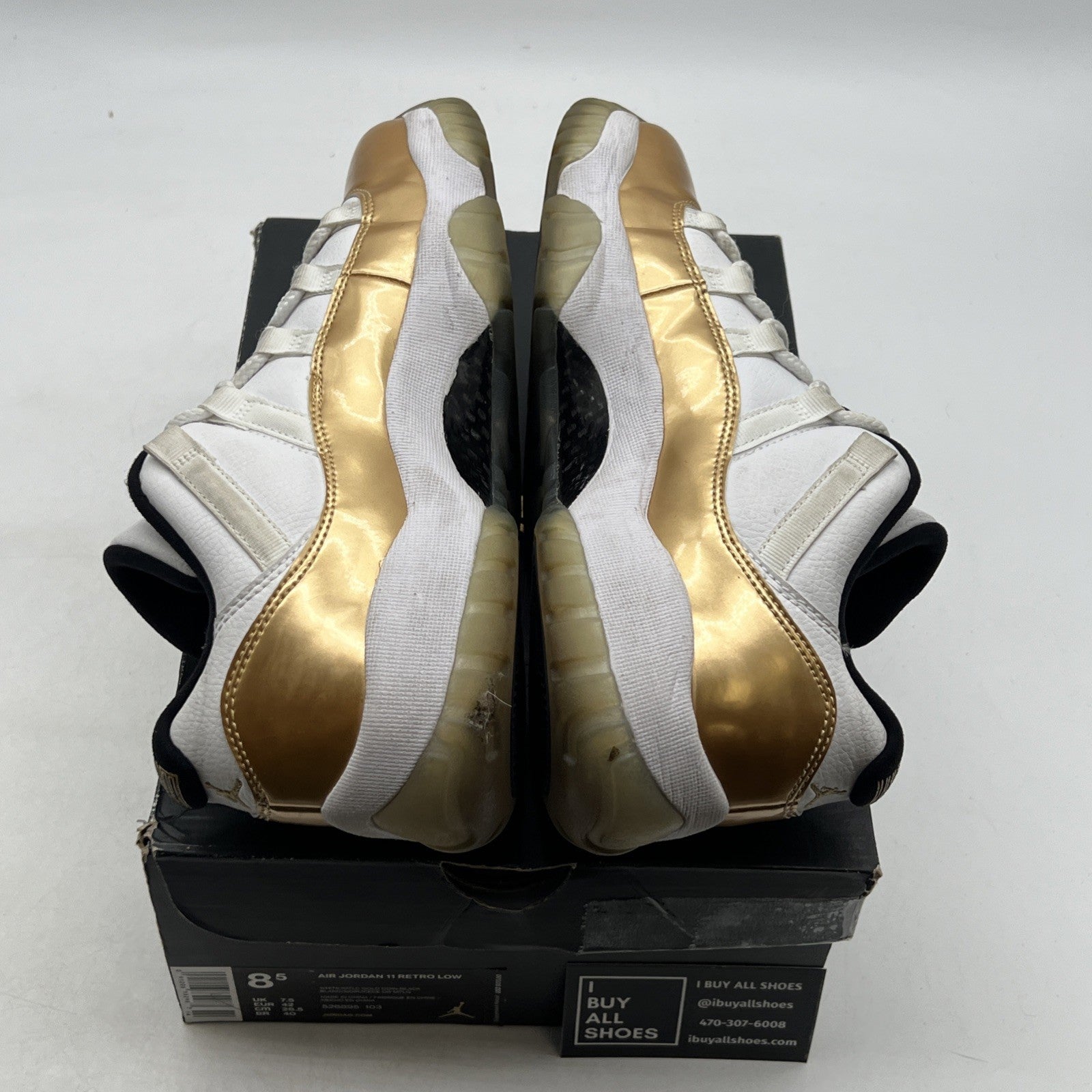 Size 8.5 - Air Jordan 11 Retro Low Closing Ceremony (528895-103)