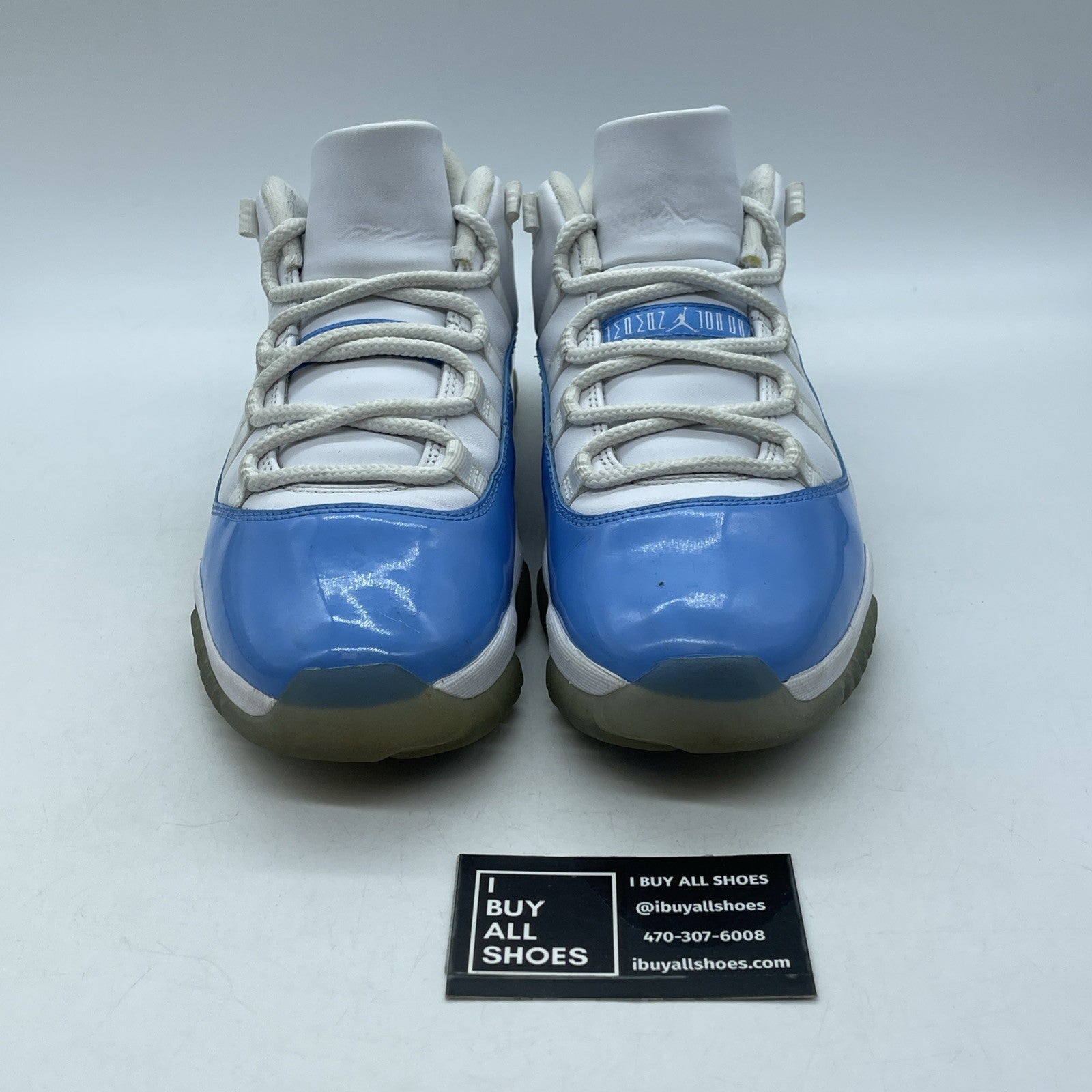 Size 9.5 - Jordan 11 Retro Low UNC 2017 Blue White (528895-106)