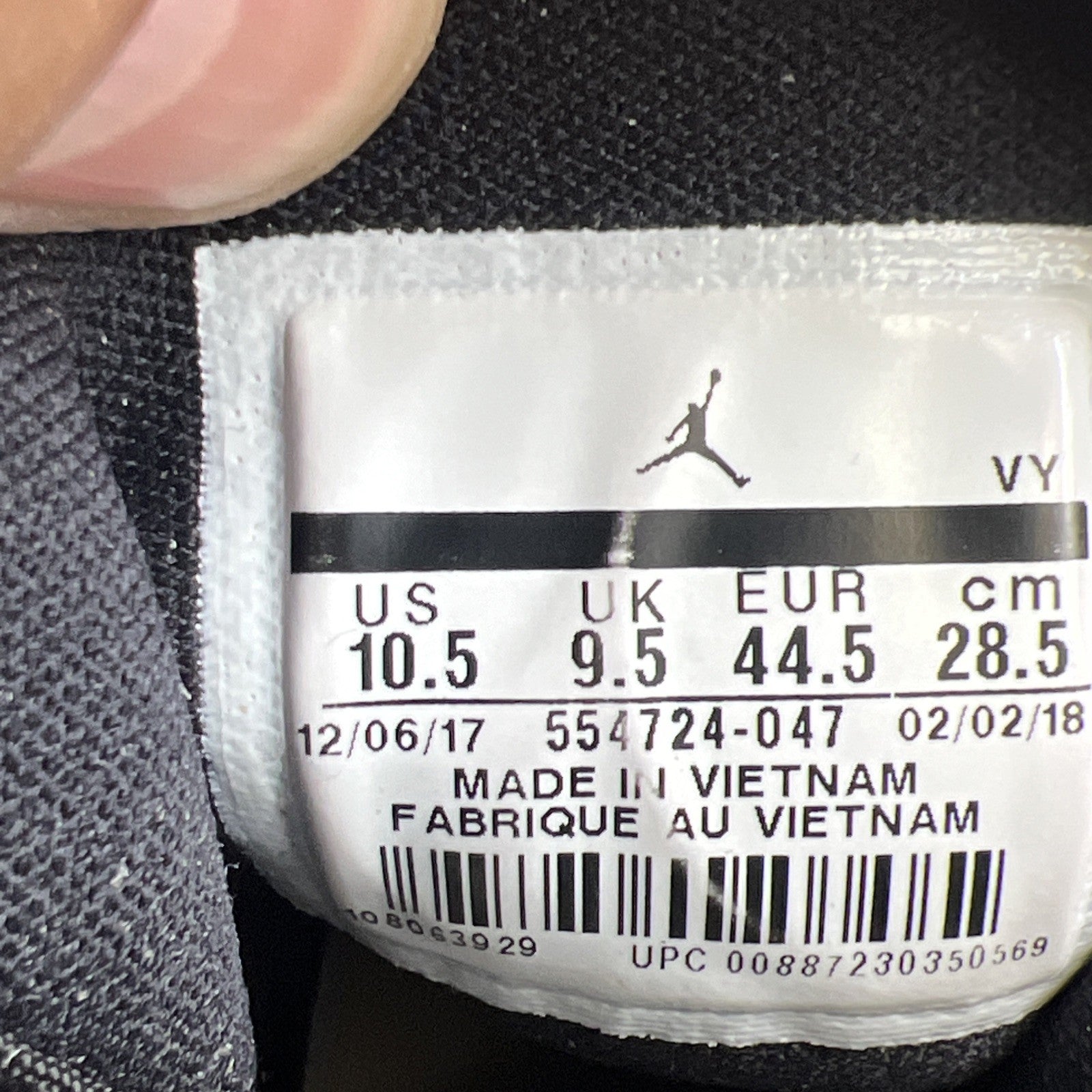 Size 10.5 - Air Jordan 1 Mid Desert Sand (554724-047)