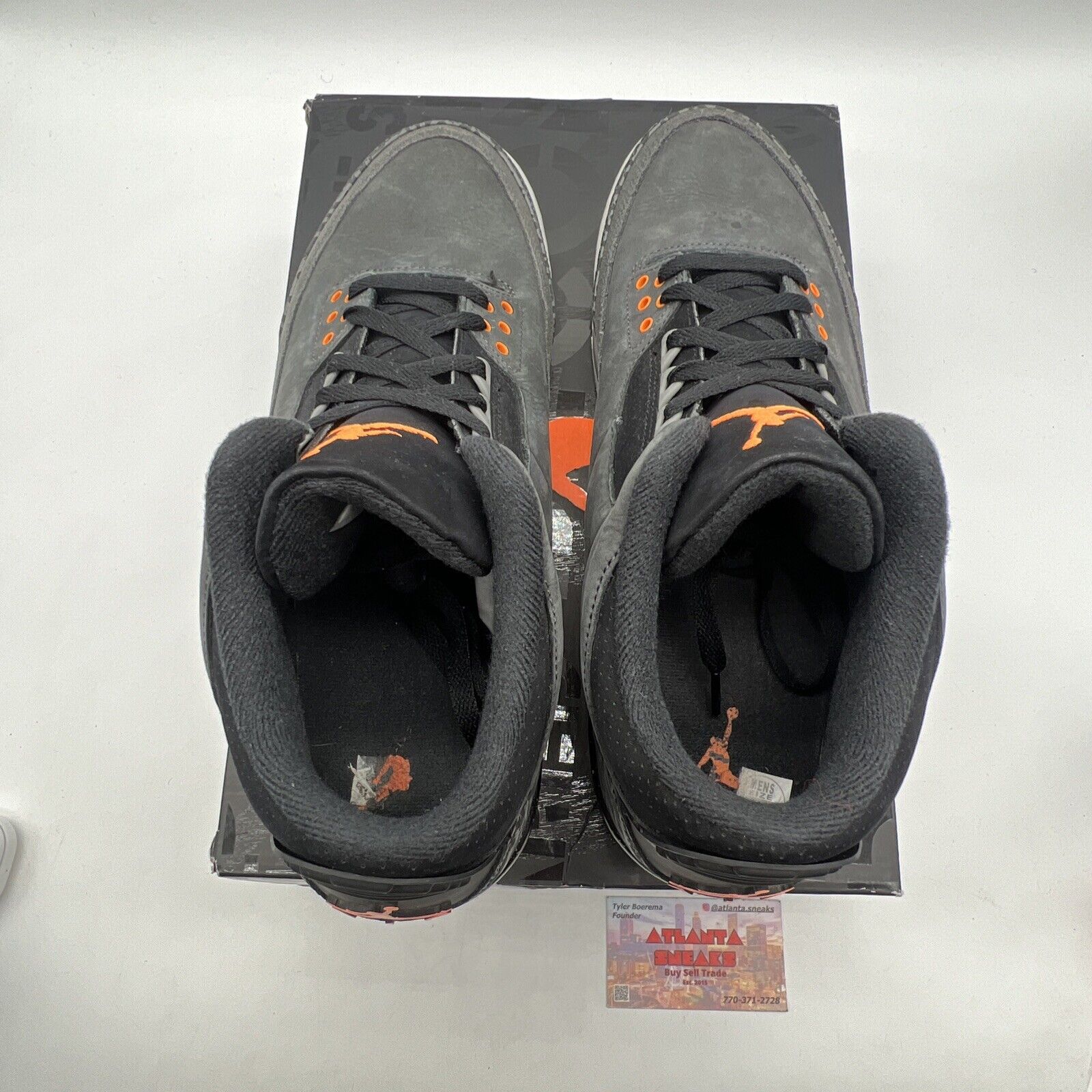 Size 11.5 - Jordan 3 Retro 2023 Mid Fear Orange Suede White Grey (CT8532-080)