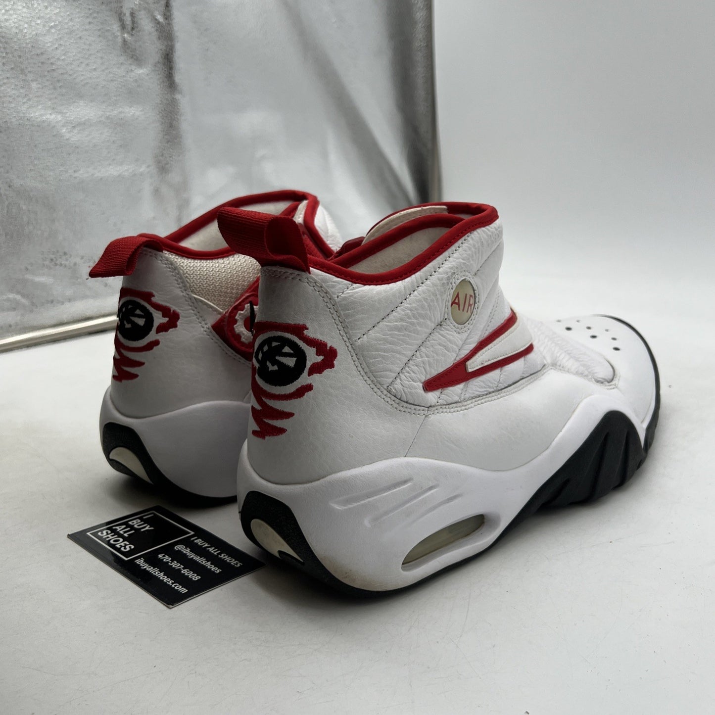 Size 13 - Nike Air Shake Ndestrukt Retro 2017 Bulls (880869-100)