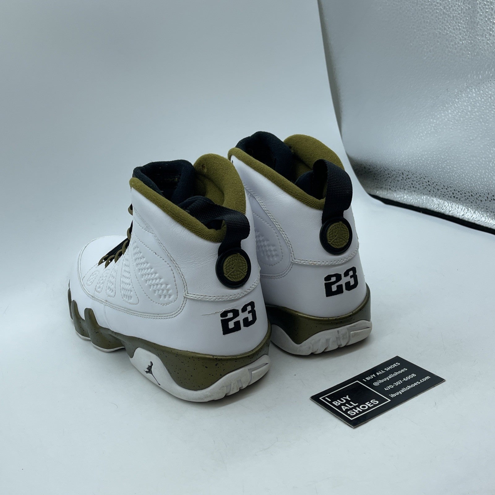 Size 11 - Air Jordan 9 Retro Statue White Green Leather (302370-109)