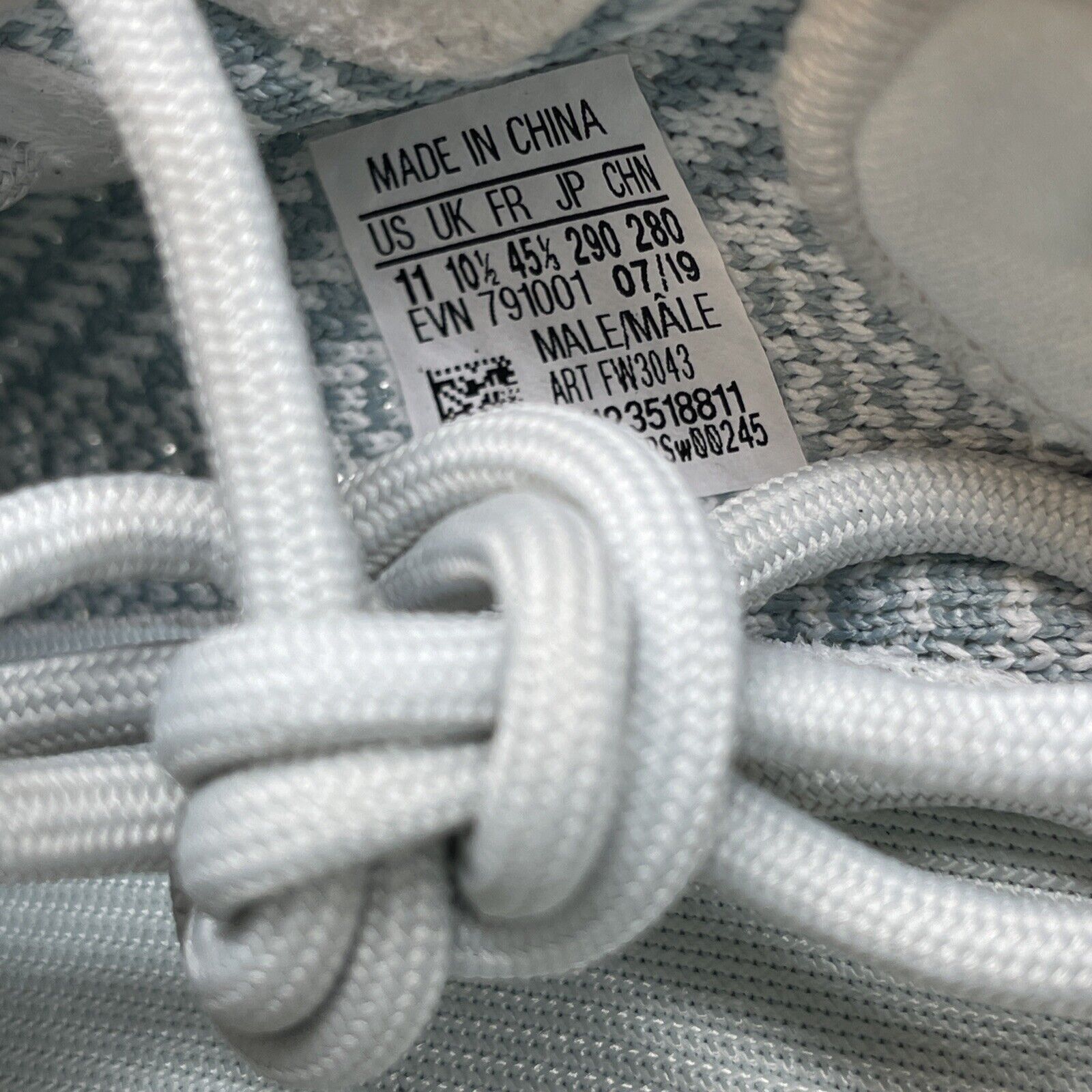 Size 11 - adidas Yeezy Boost 350 V2 Cloud White Non-Reflective White (FW3043)