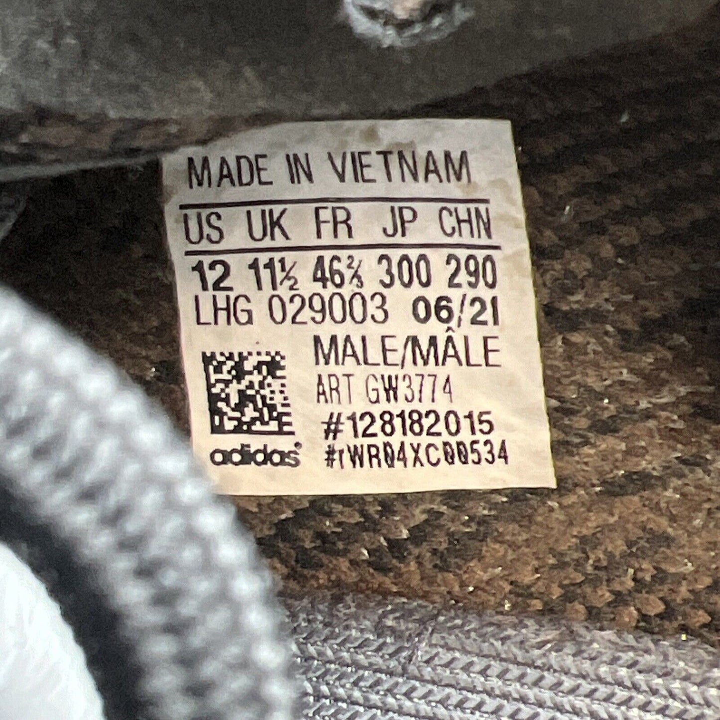 Size 12 - adidas Yeezy Boost 350 V2 Low MX Rock Black Brown (GW3774)
