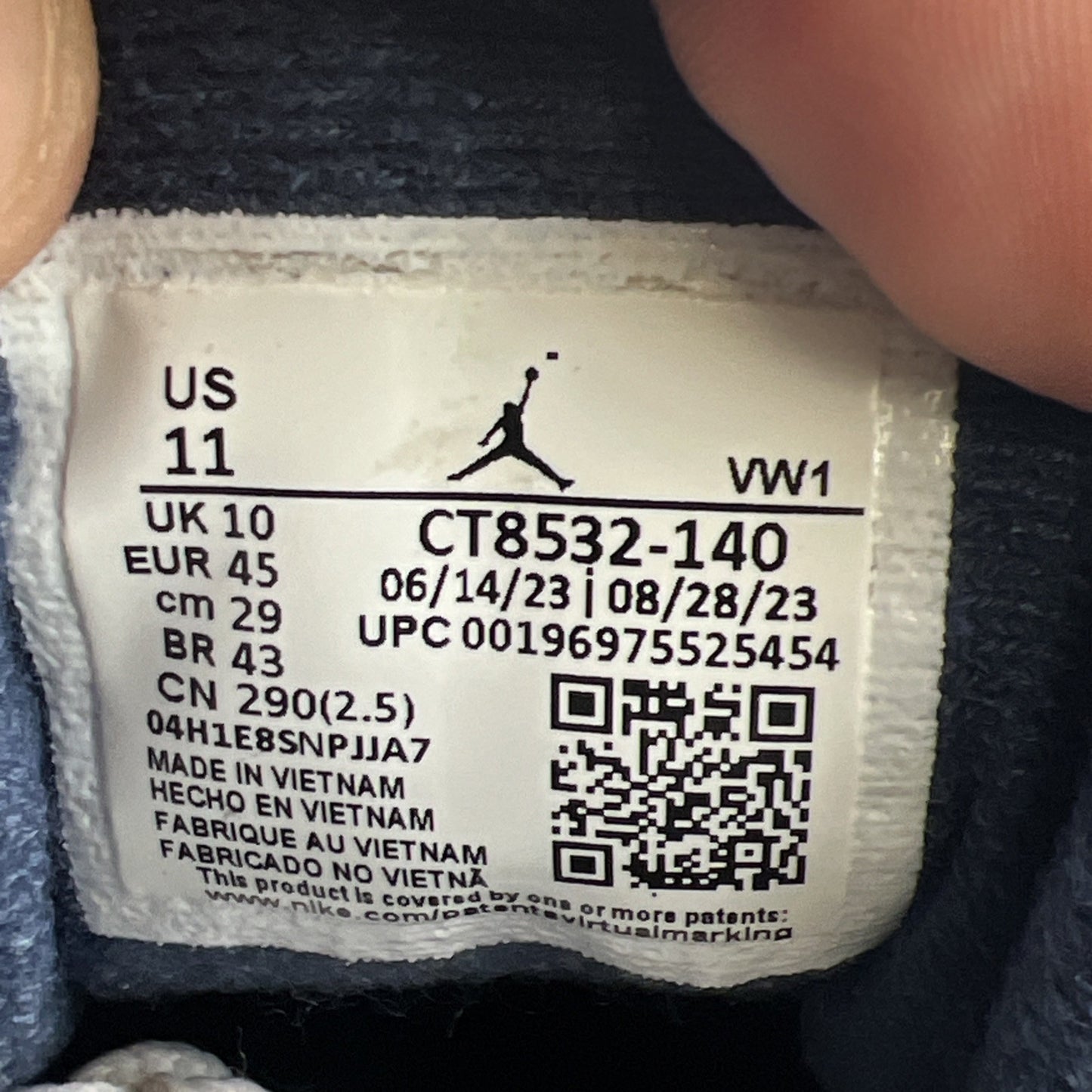 Size 11 - Air Jordan 3 Retro Midnight Navy (CT8532-140)