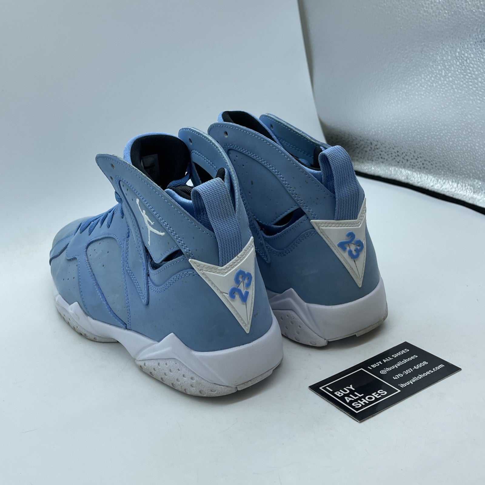 Size 9 - Air Jordan 7 Retro Pantone Blue White Suede (304775-400)