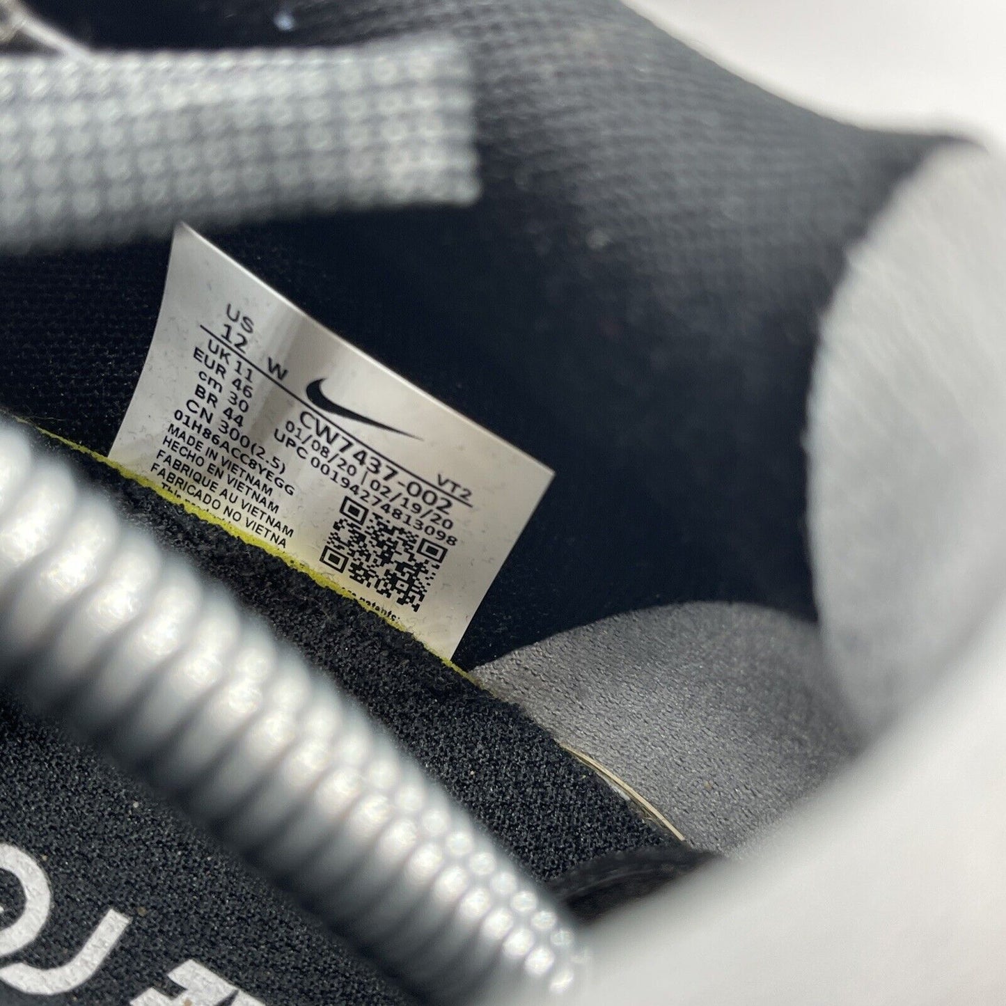 Size 12 - Nike Renew Run 4E Wide Black White Grey Suede Leather (CW7437-002)