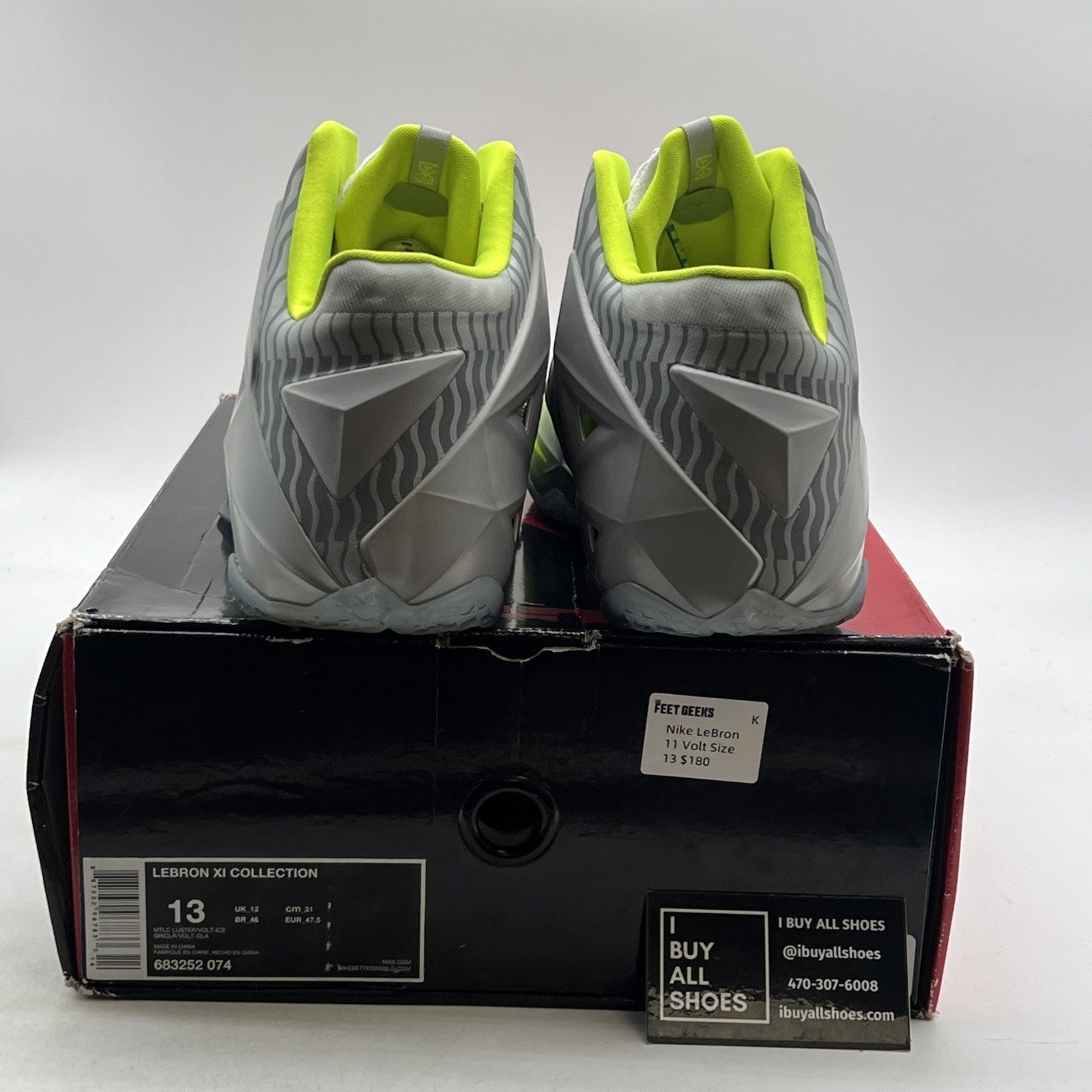 Size 13 - Nike LeBron 11 Maison du LeBron (683252-074)