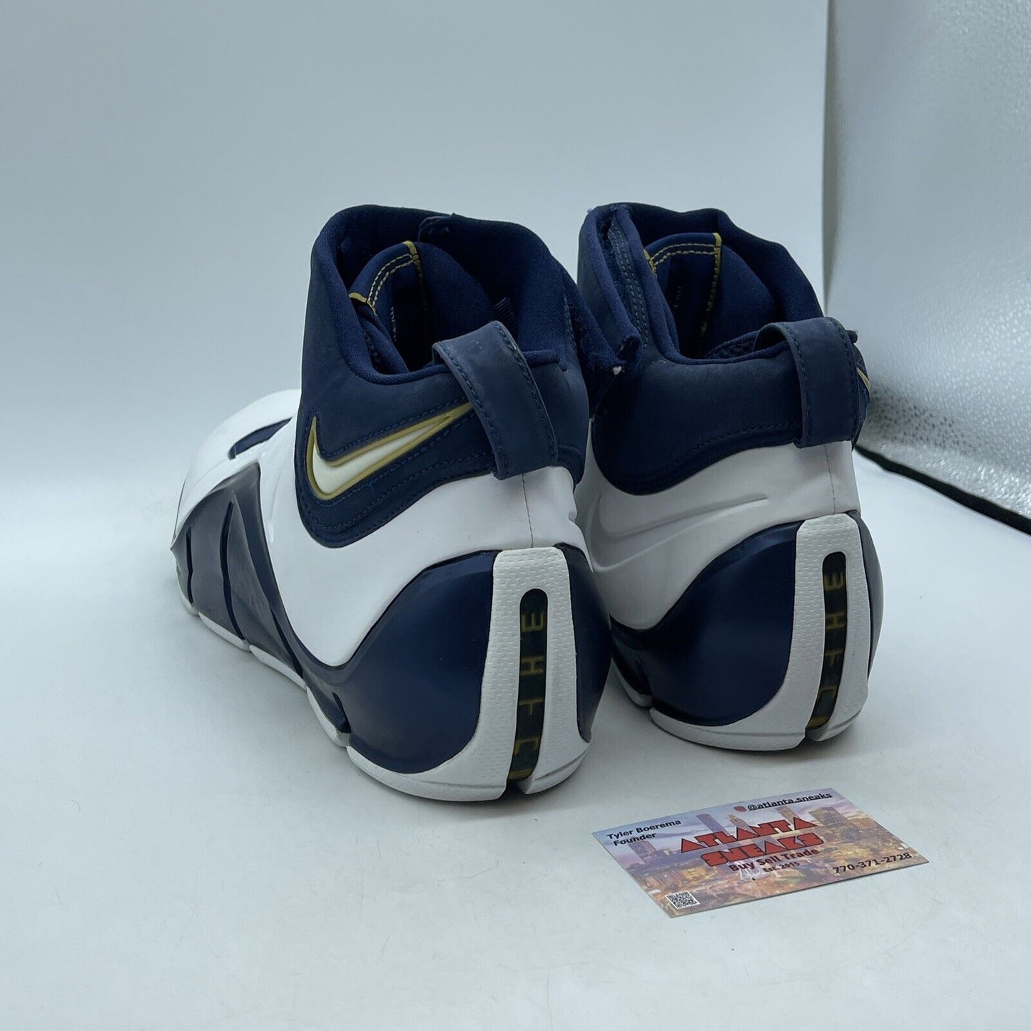 Size 12 - Nike Zoom LeBron 4 West Coast Blue White Suede Leather (314647-111)