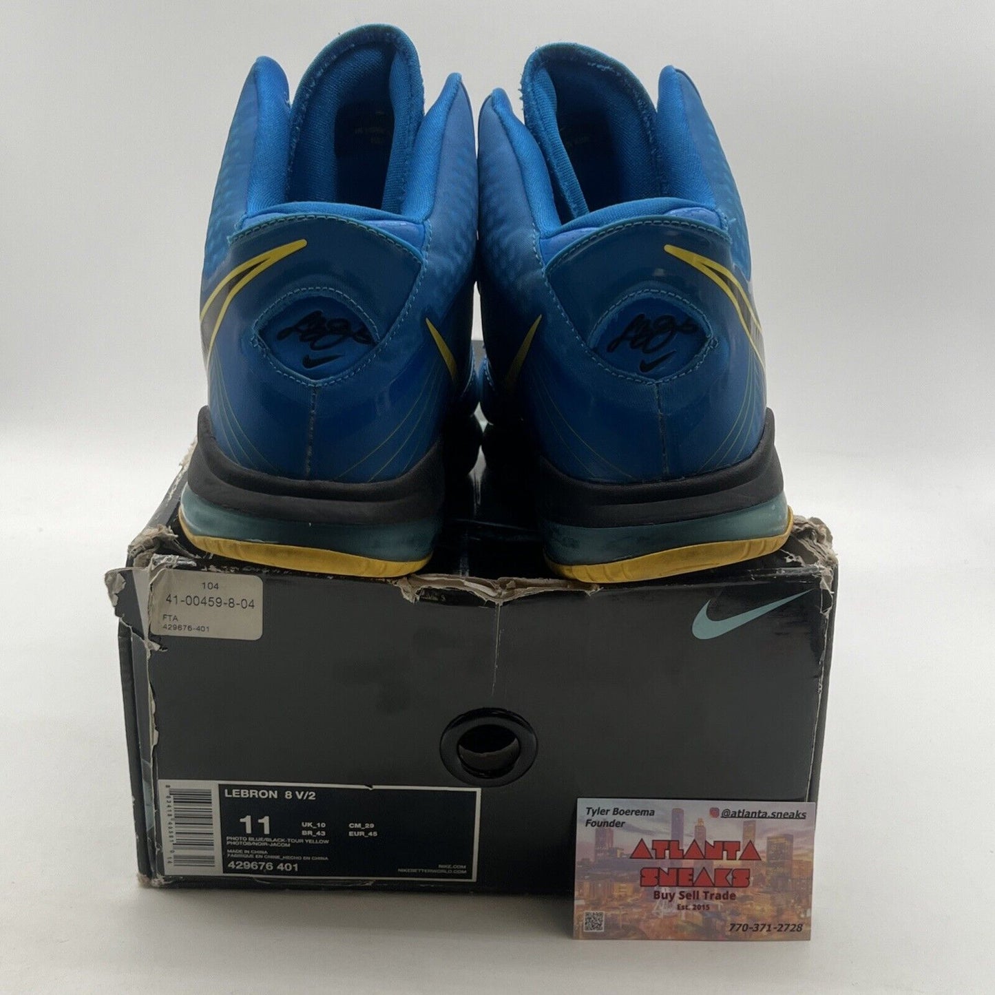 Size 11 - Nike LeBron 8 V/2 Entourage (429678-401)