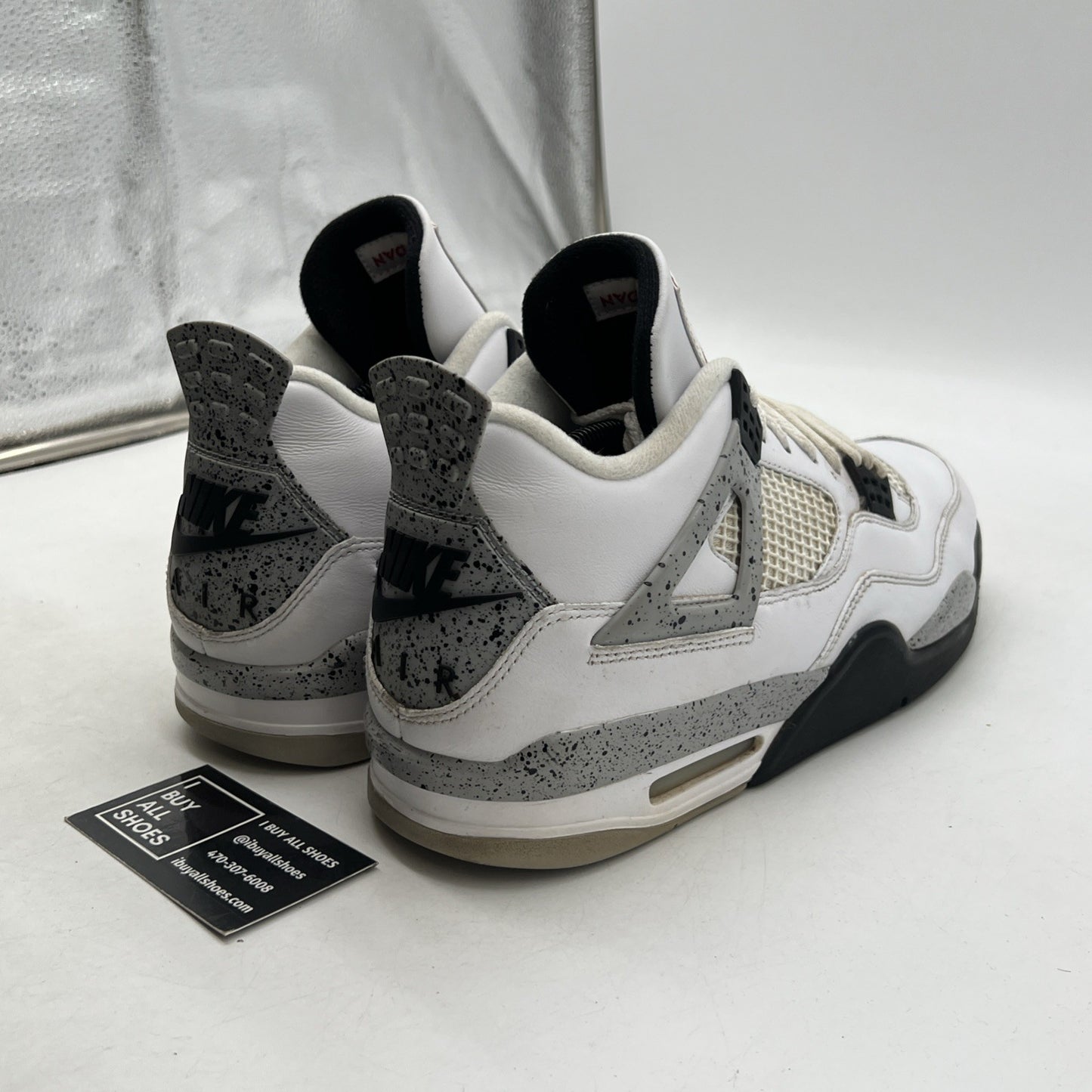 Size 12 - Air Jordan 4 Retro OG Mid White Cement (840606-192)