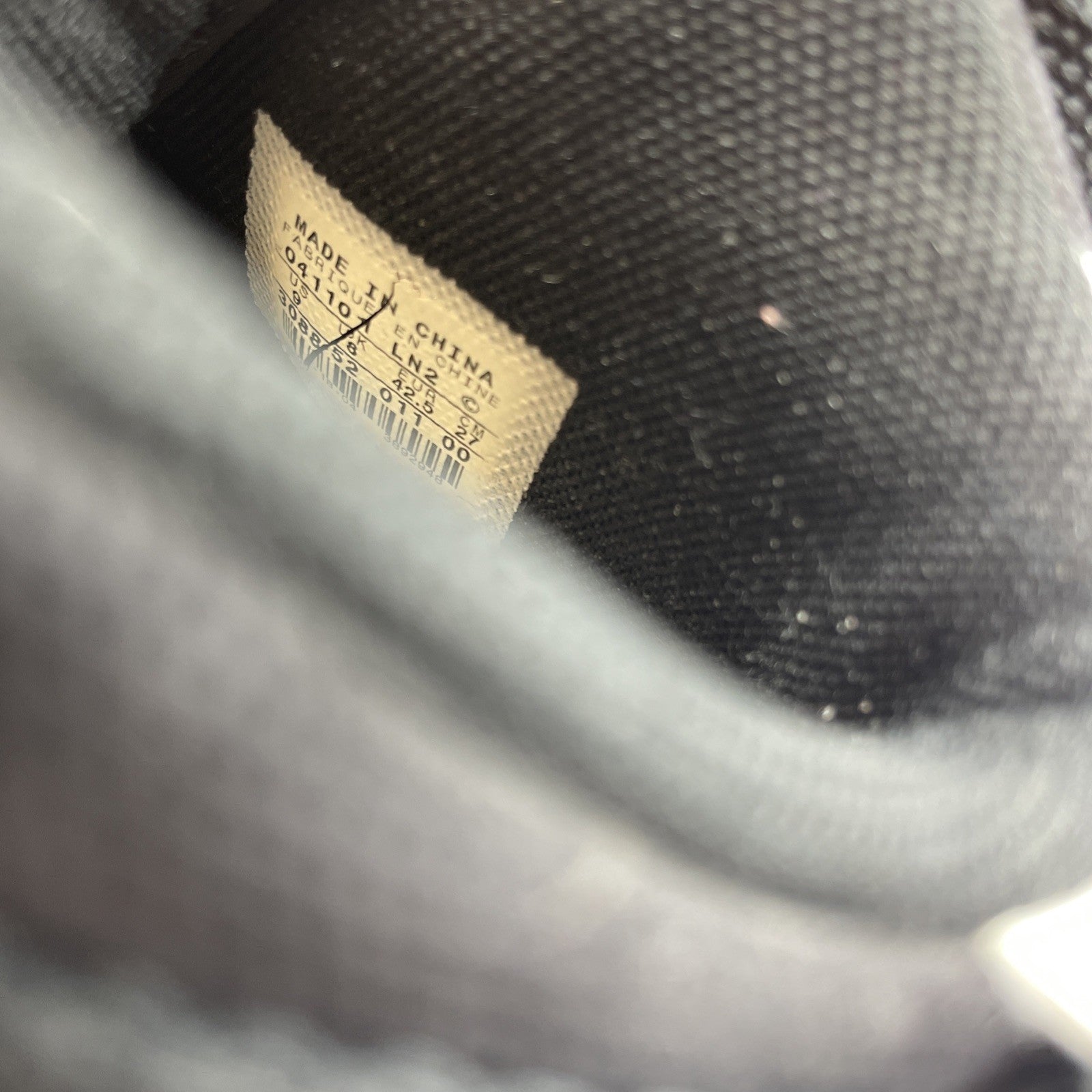 Size 9 - NIKE VANDAL CANVAS Black White Suede Leather (308852-011)