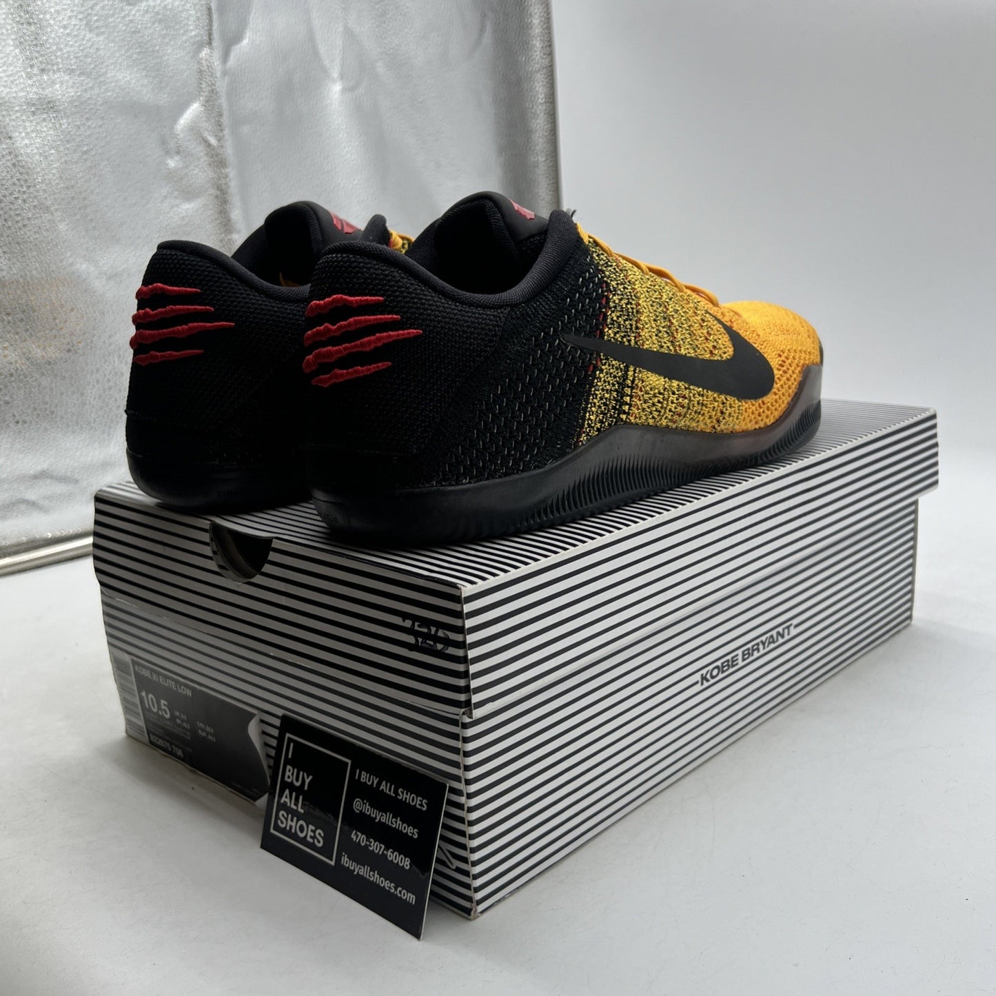 Size 10.5 - Nike Kobe 11 Elite Low Bruce Lee (822675-706)