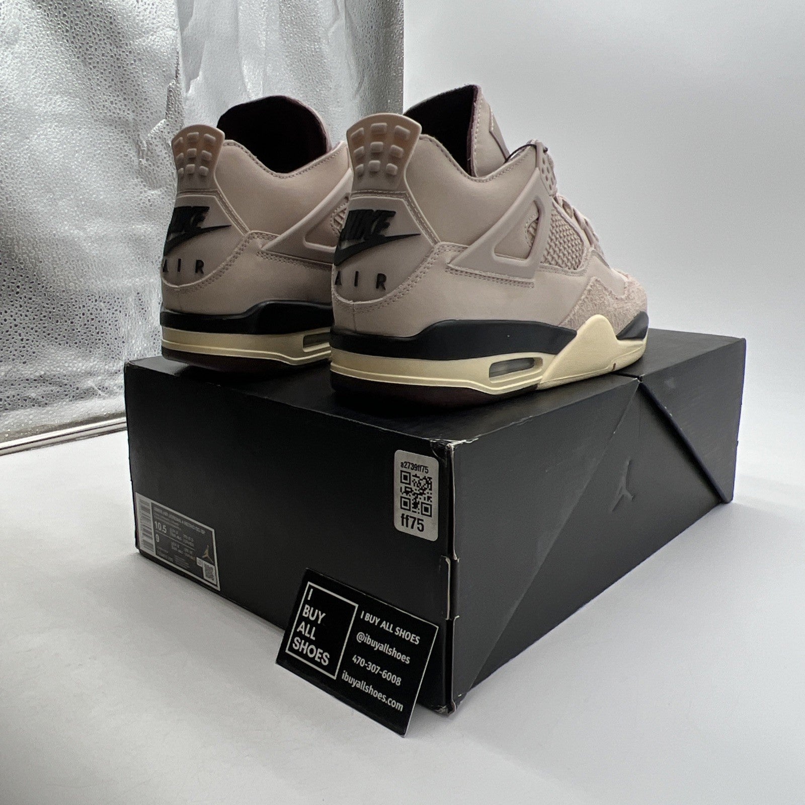 Size 10.5 - A Ma Maniére x Air Jordan 4 Retro While You Were Sleeping W