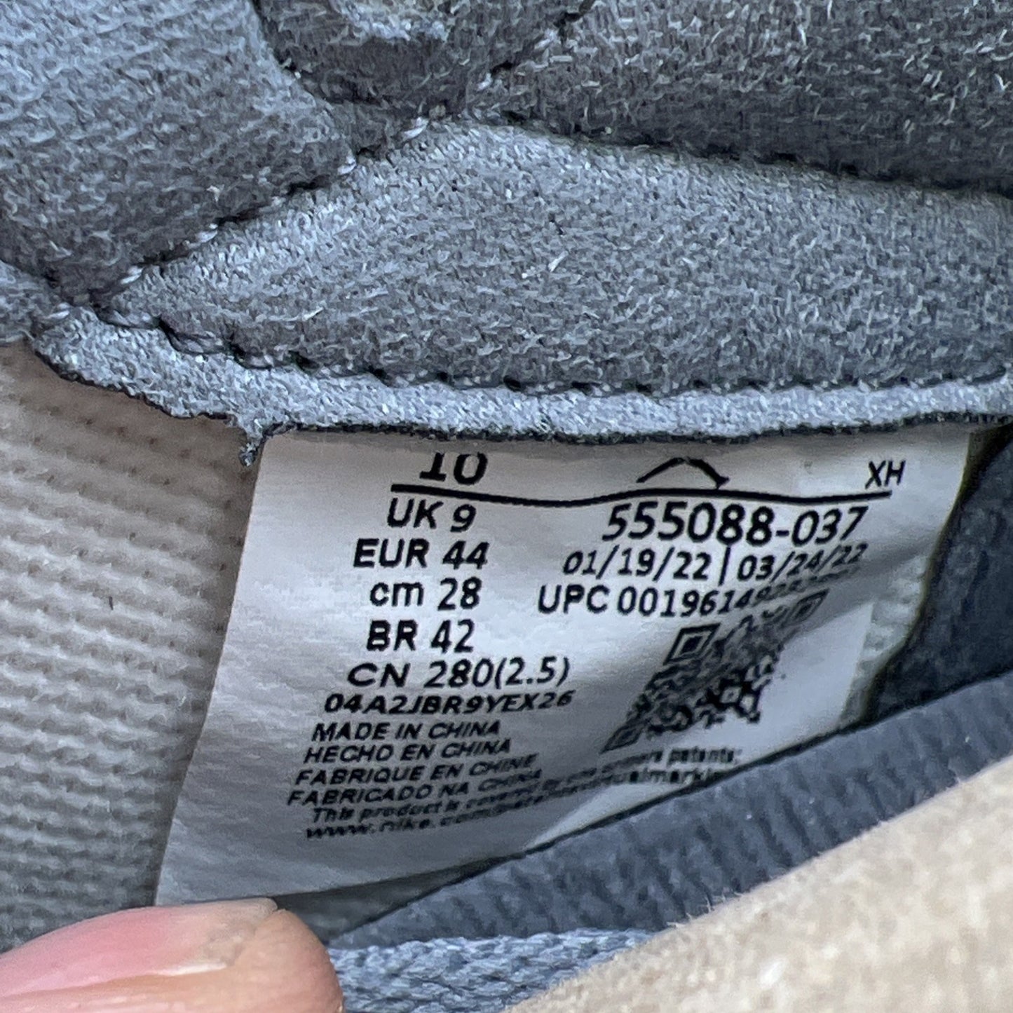 Size 10 - Air Jordan 1 Retro High OG Stealth (555088-037)