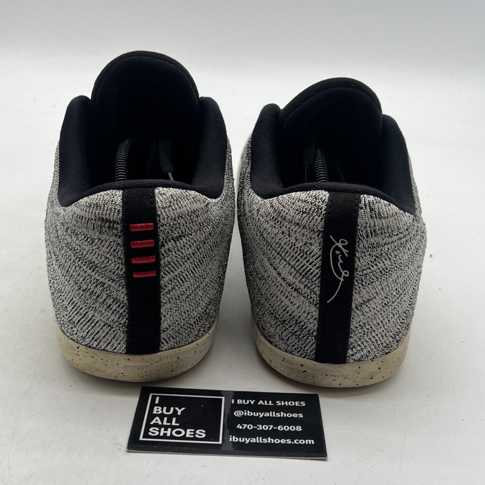 Size 13.5 - Nike Kobe 11 Elite Low Oreo (822675-100)