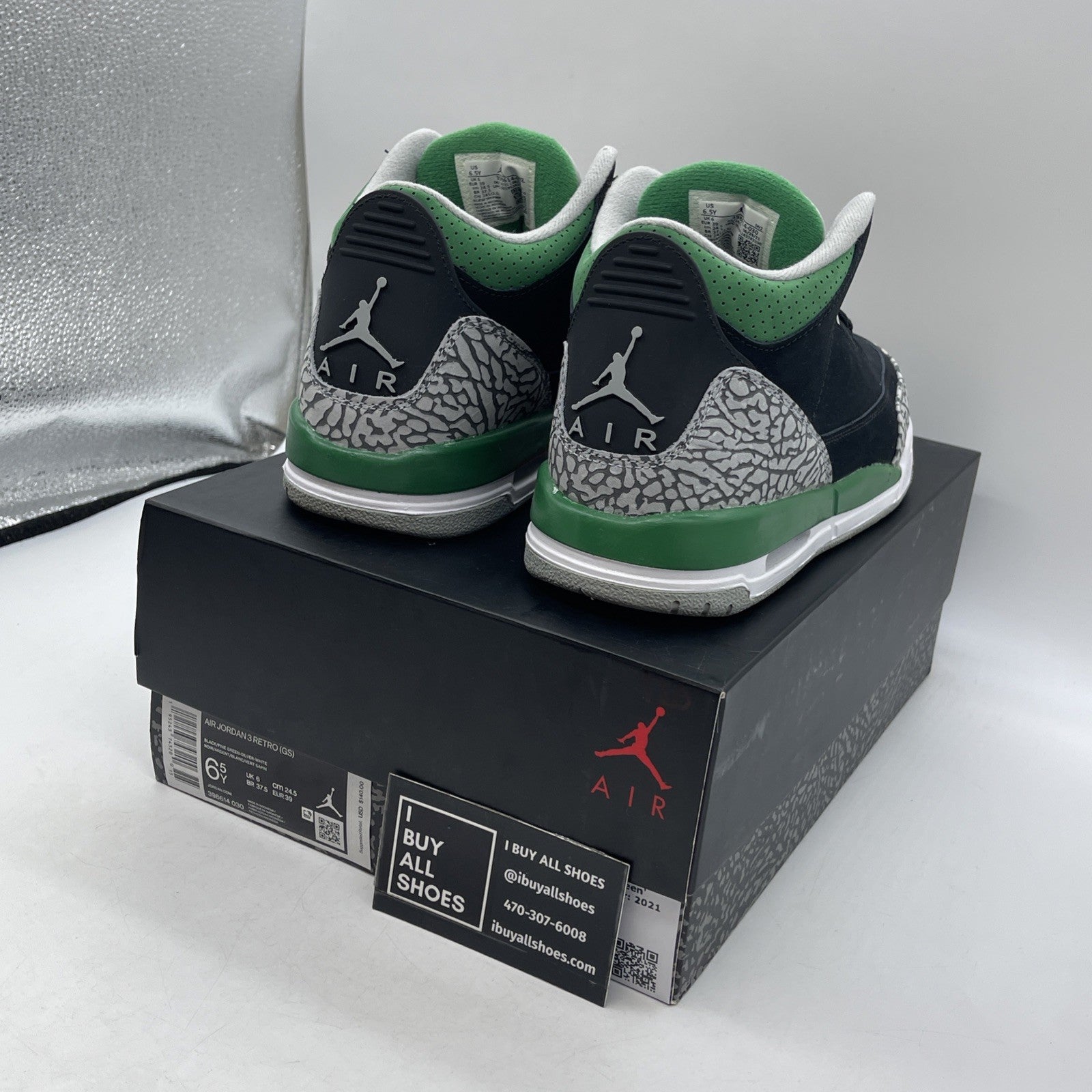 Size 6.5Y - Air Jordan 3 Retro Mid Pine Green (398614-030)