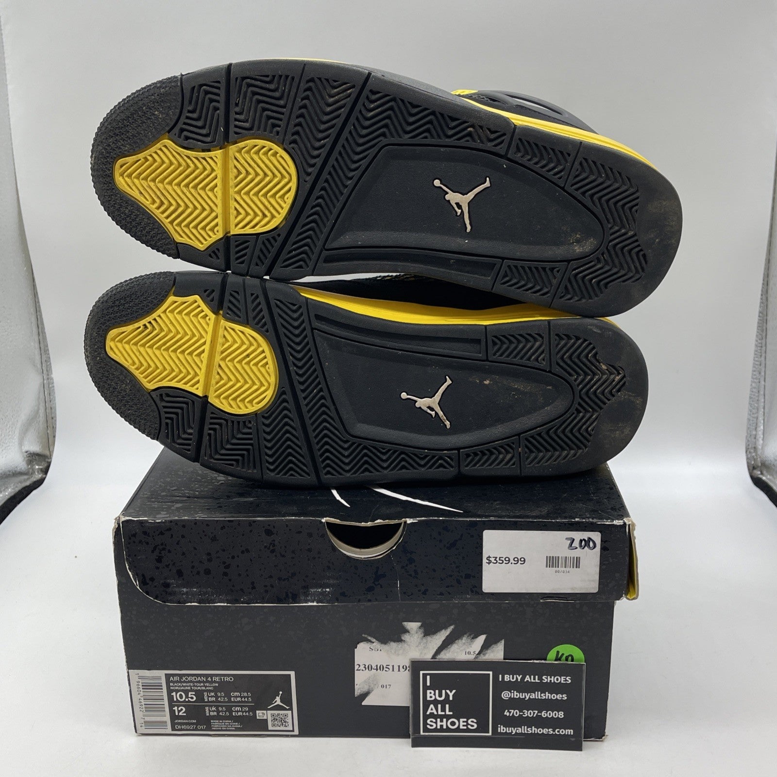 Size 10.5 - Air Jordan 4 Retro Mid Thunder (DH6927-017)