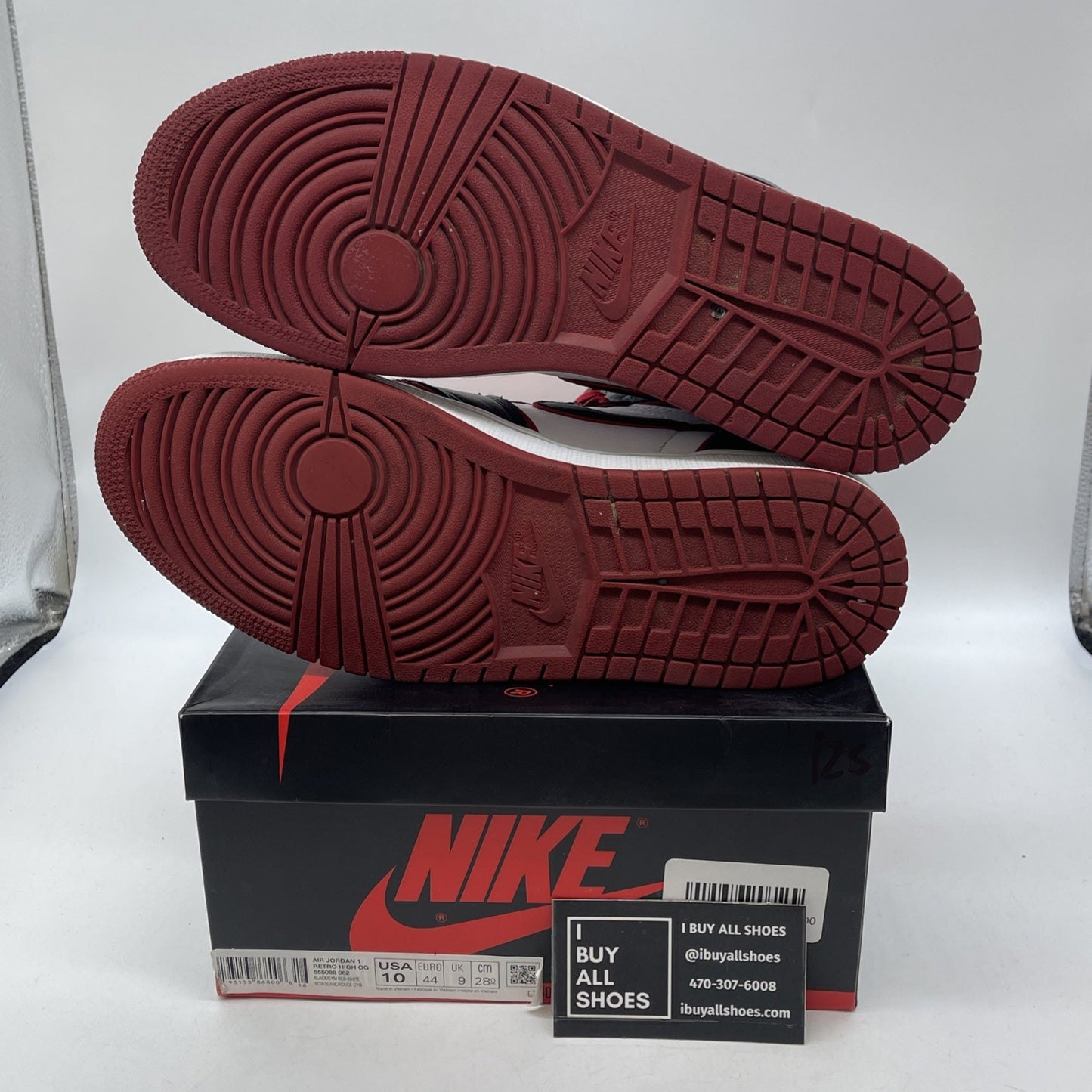 Size 10 - Jordan 1 Retro High OG Bloodline 2019 White Black (555088-062)