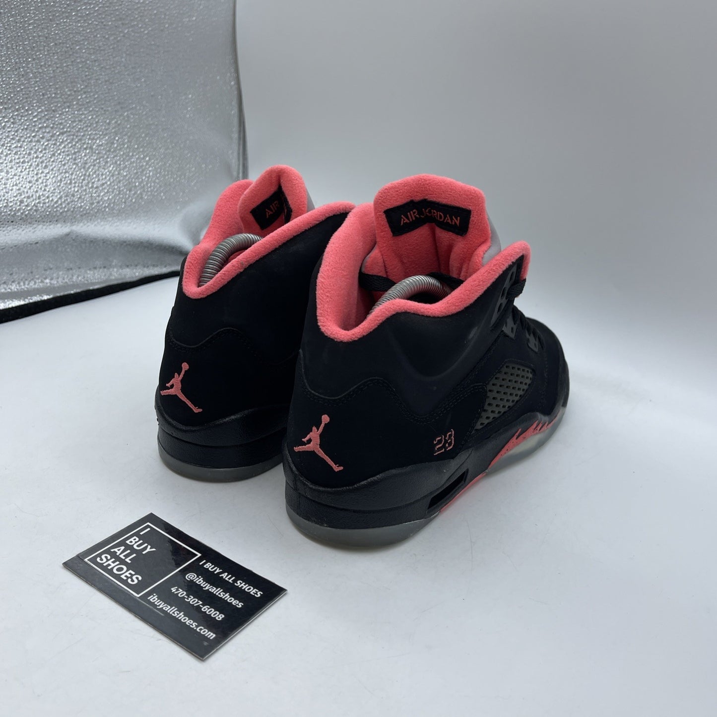 Size 7Y (GS) - Jordan 5 Retro Mid Black Pink Suede (440892-001)