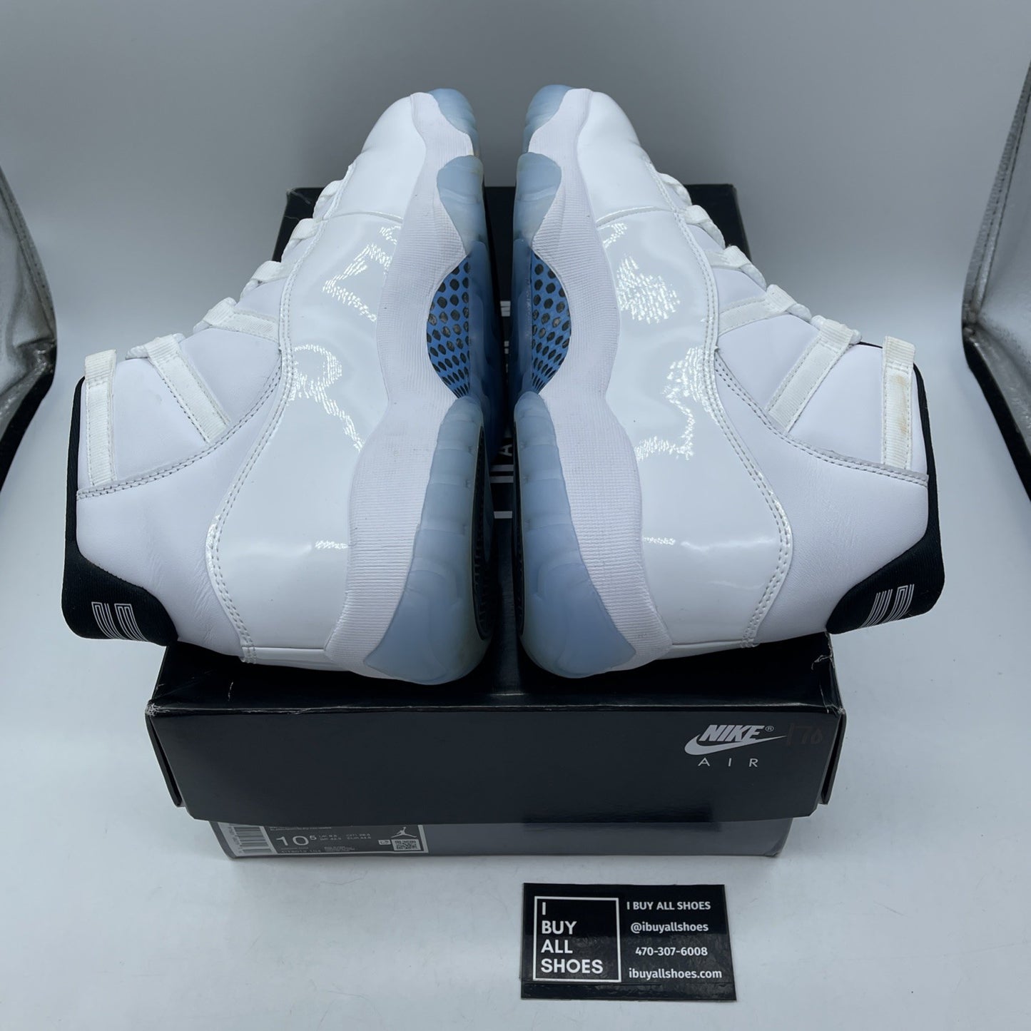 Size 10.5 - Air Jordan 11 Retro 2024 Legend Blue White Black (CT8012-104)
