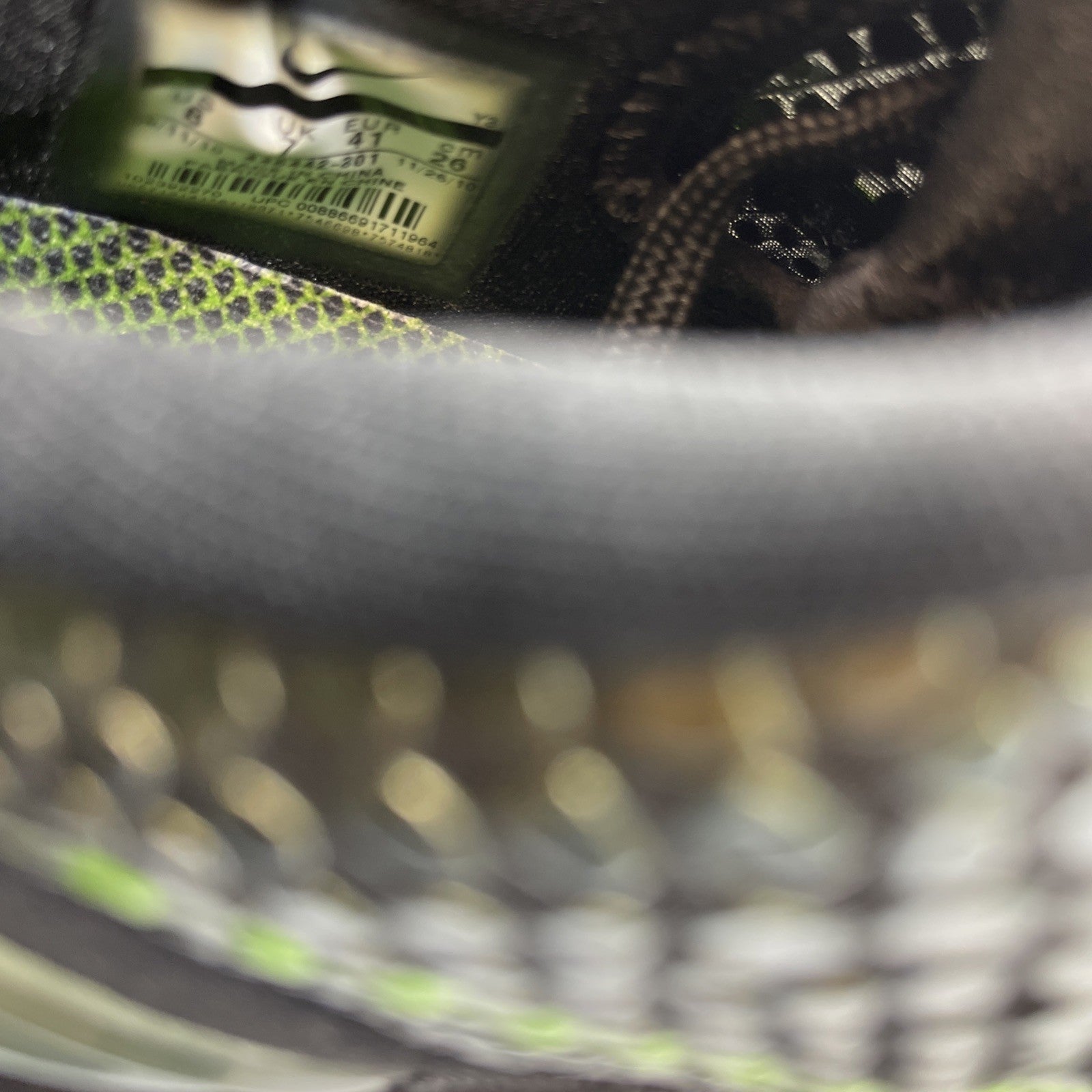Size 8 - Nike Zoom Kobe 6 Supreme Rice (446442-301)
